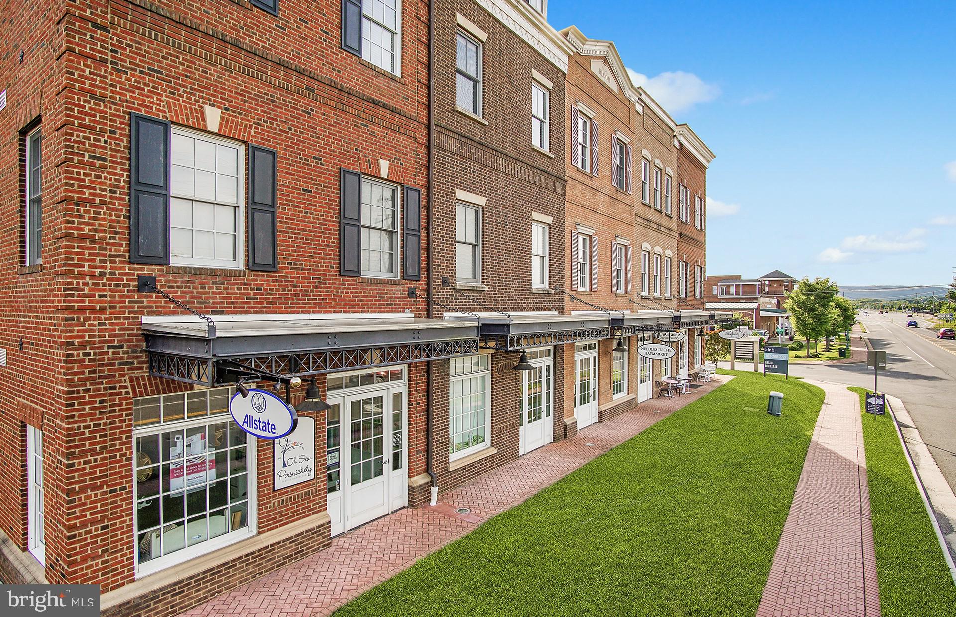 THE FLATS AT HEATHCOTE VILLAGE - Residential