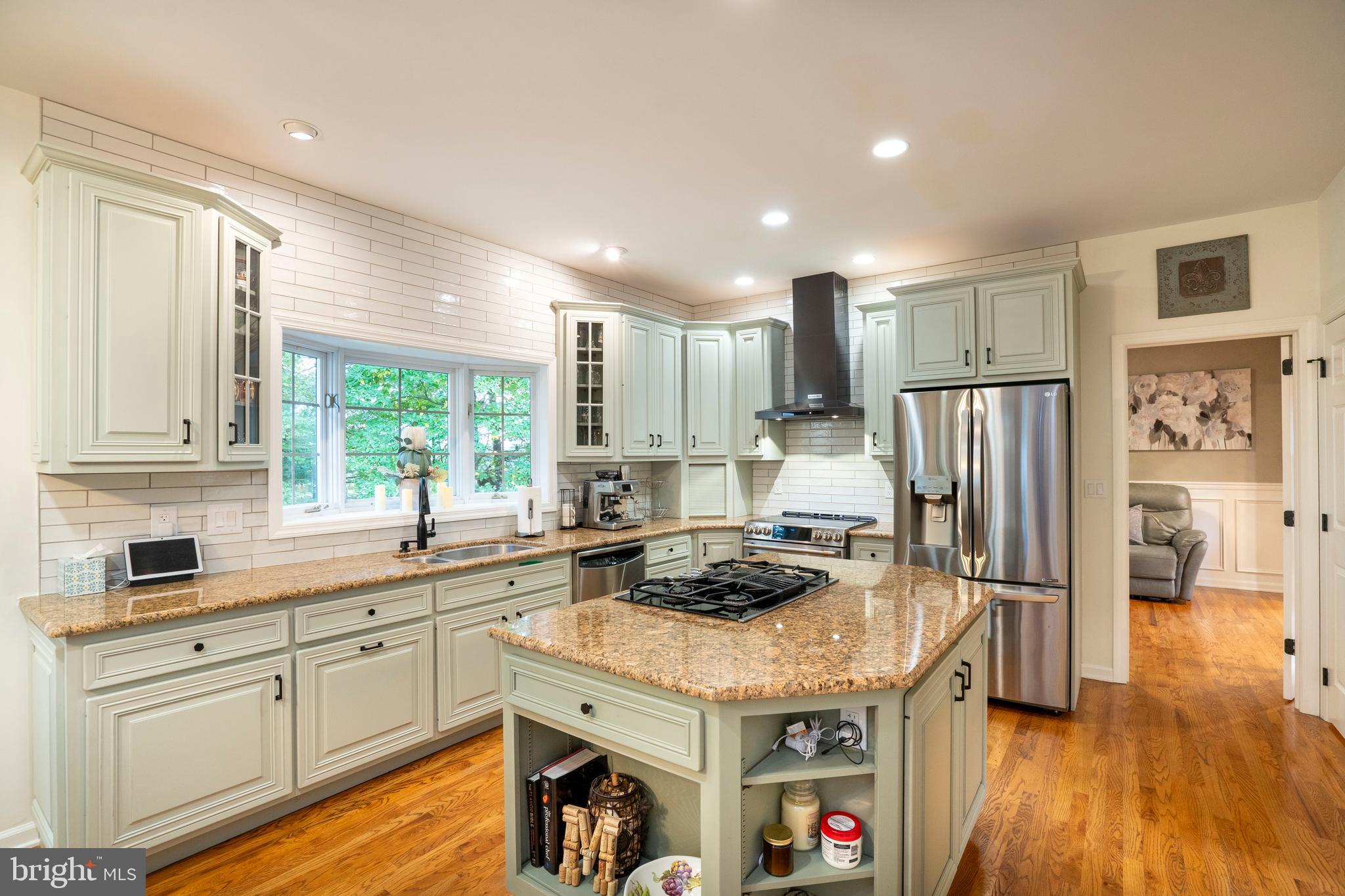 CHESTNUT RIDGE - Residential