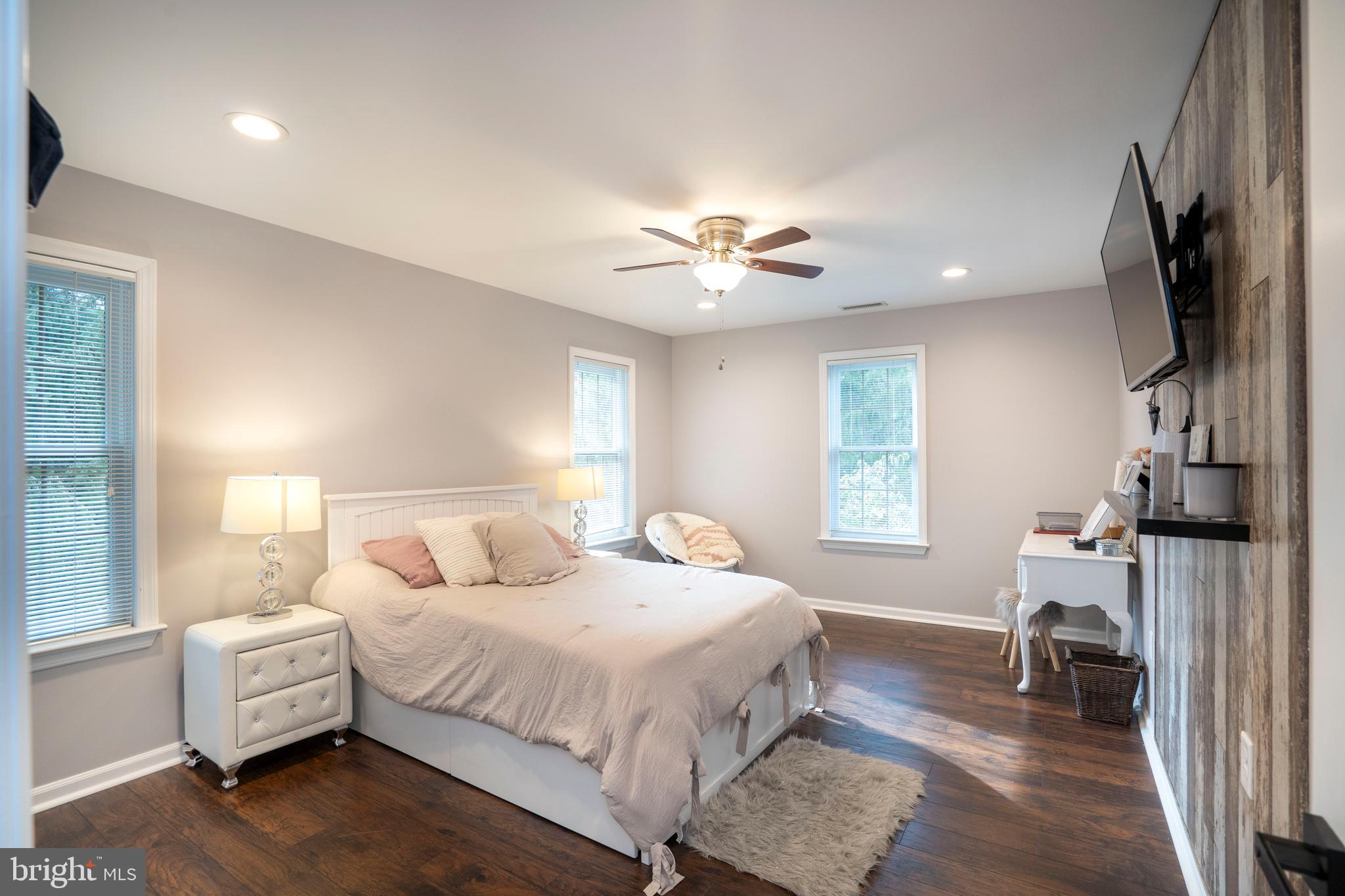 CHESTNUT RIDGE - Residential