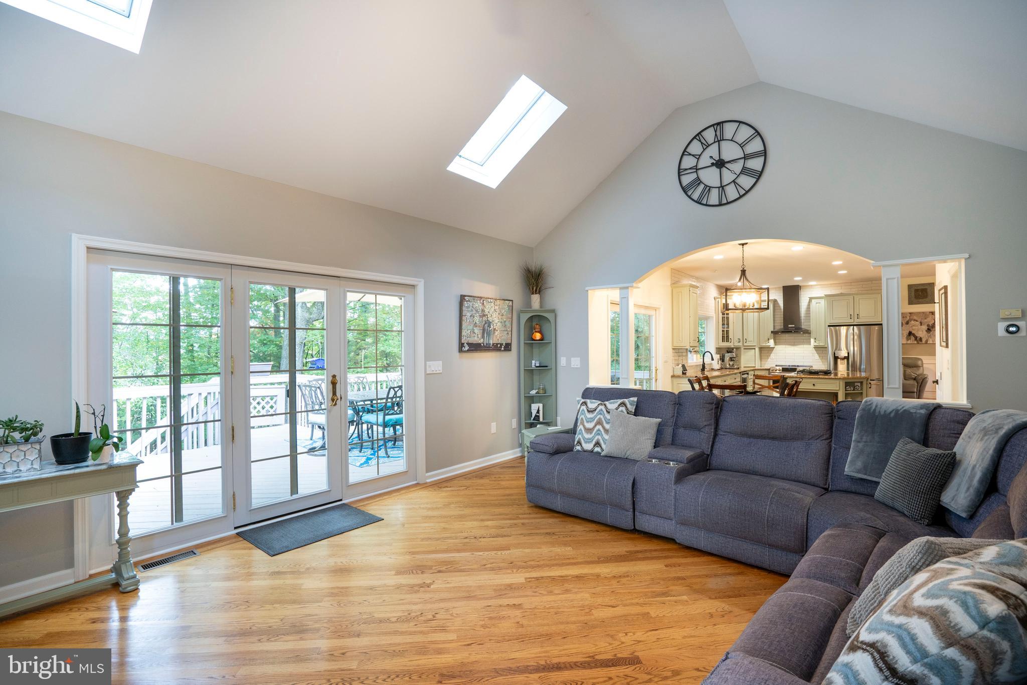 CHESTNUT RIDGE - Residential