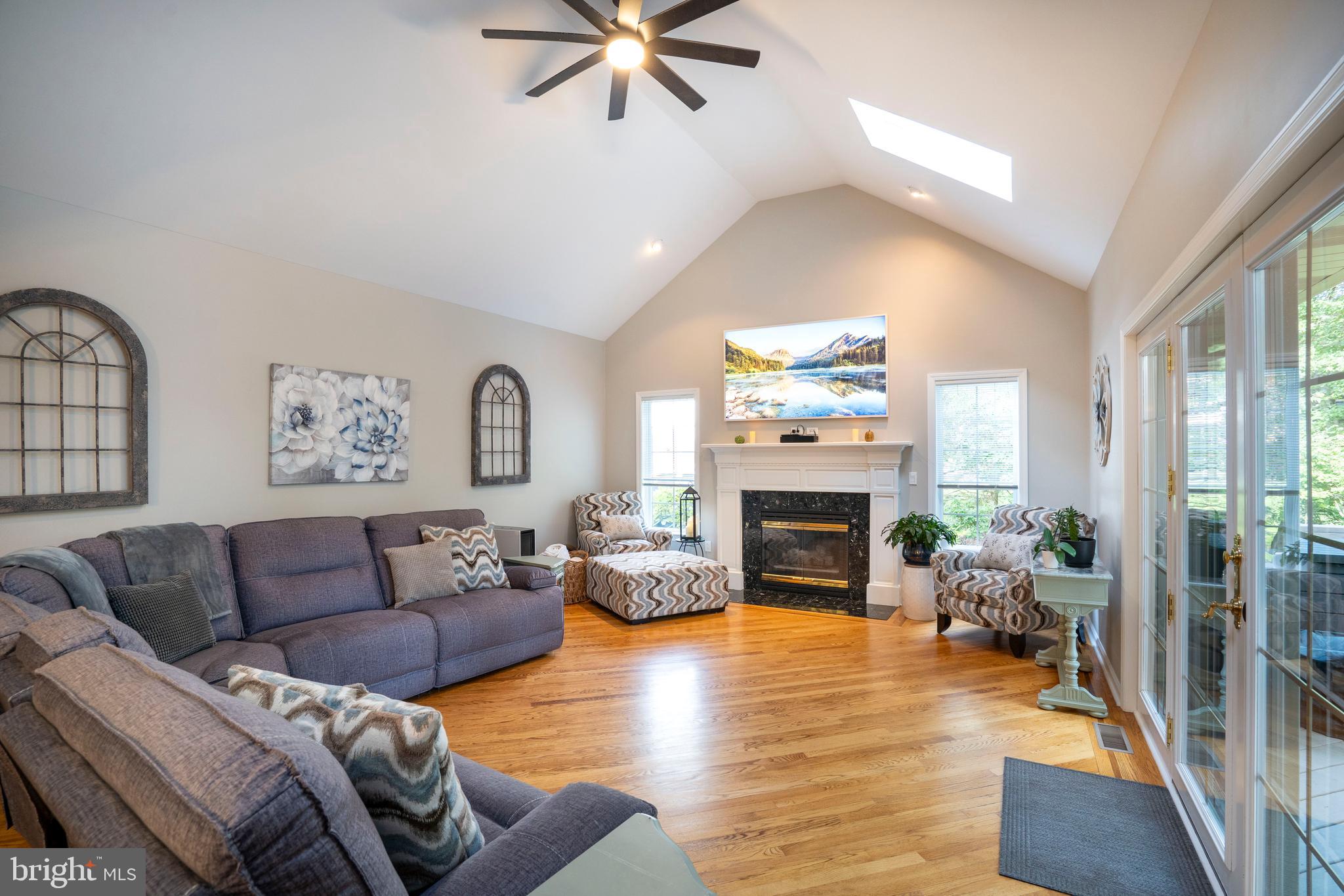 CHESTNUT RIDGE - Residential