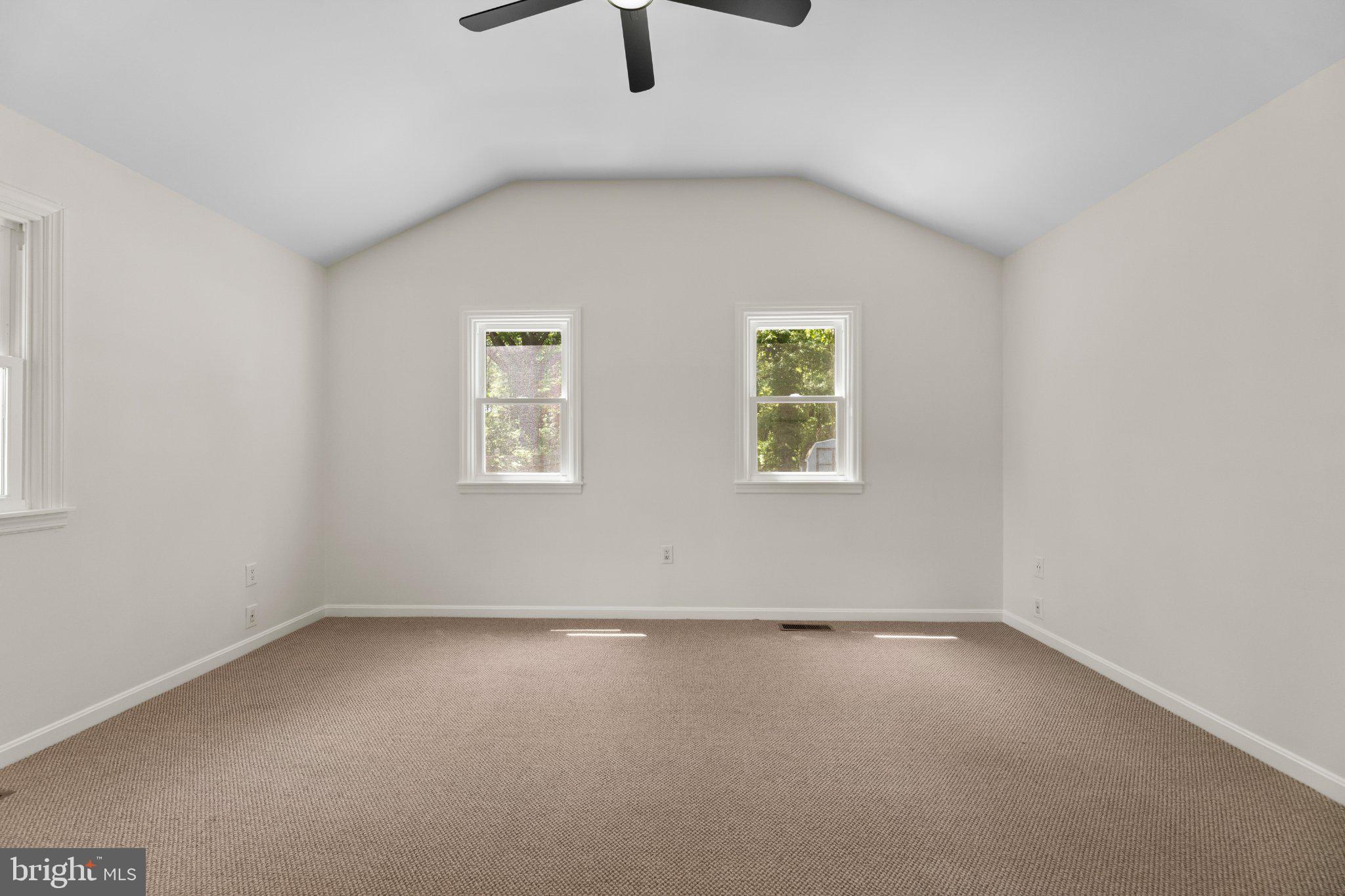 CAMBRIDGE - Residential