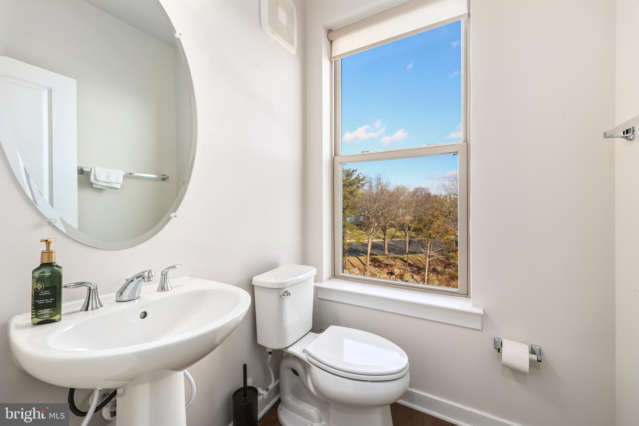 OVERLOOK - Residential