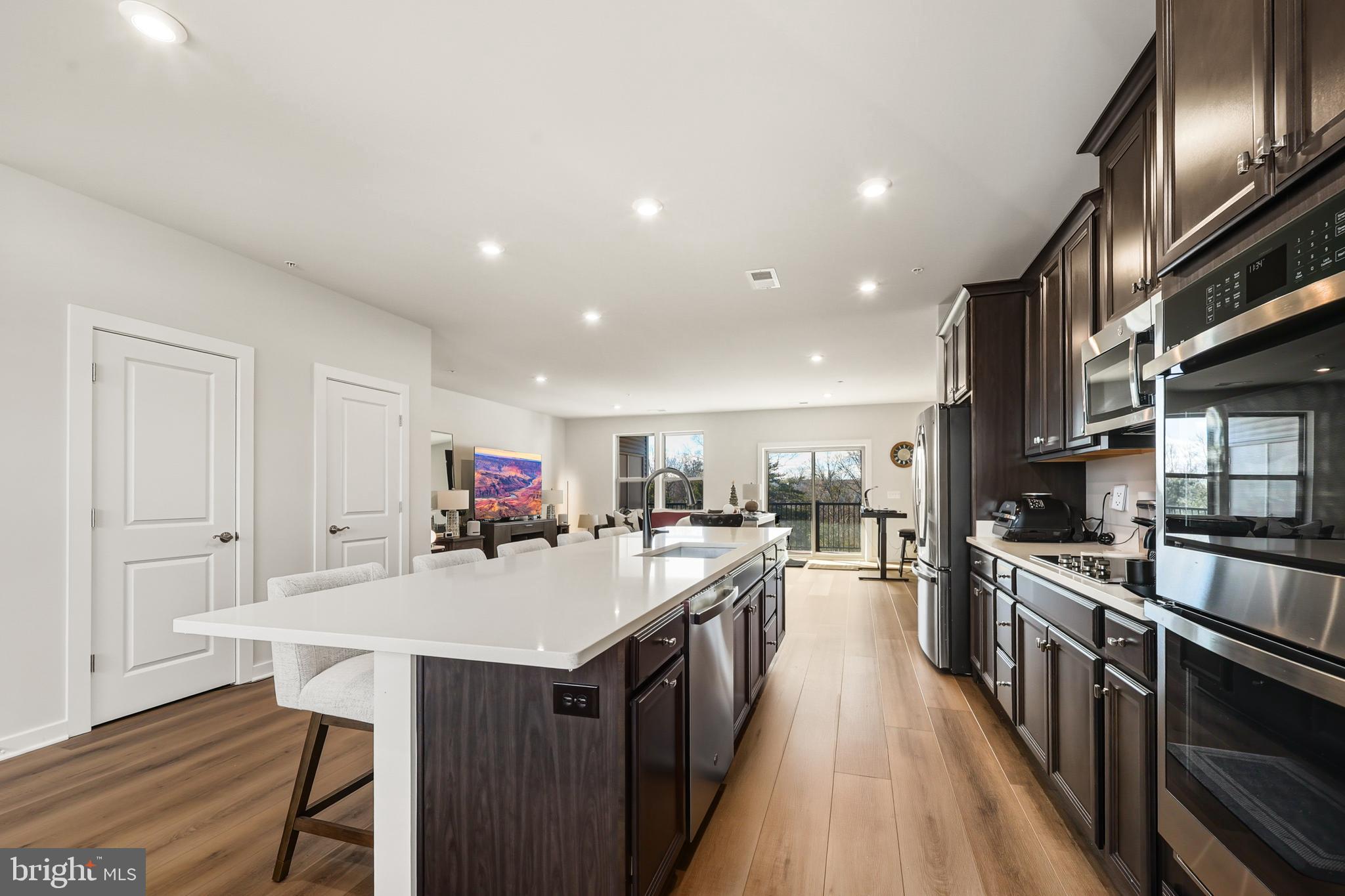 OVERLOOK - Residential