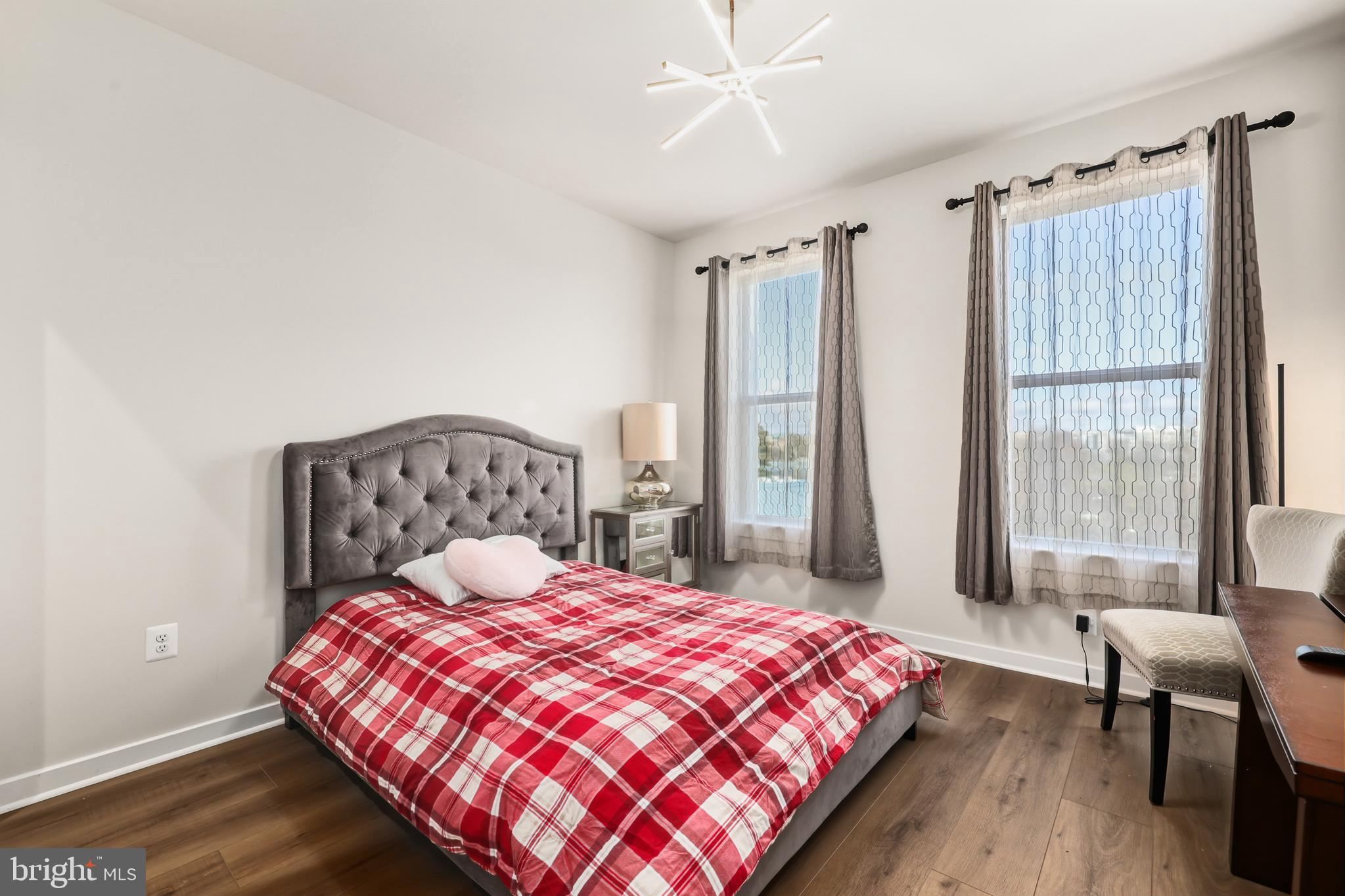 OVERLOOK - Residential