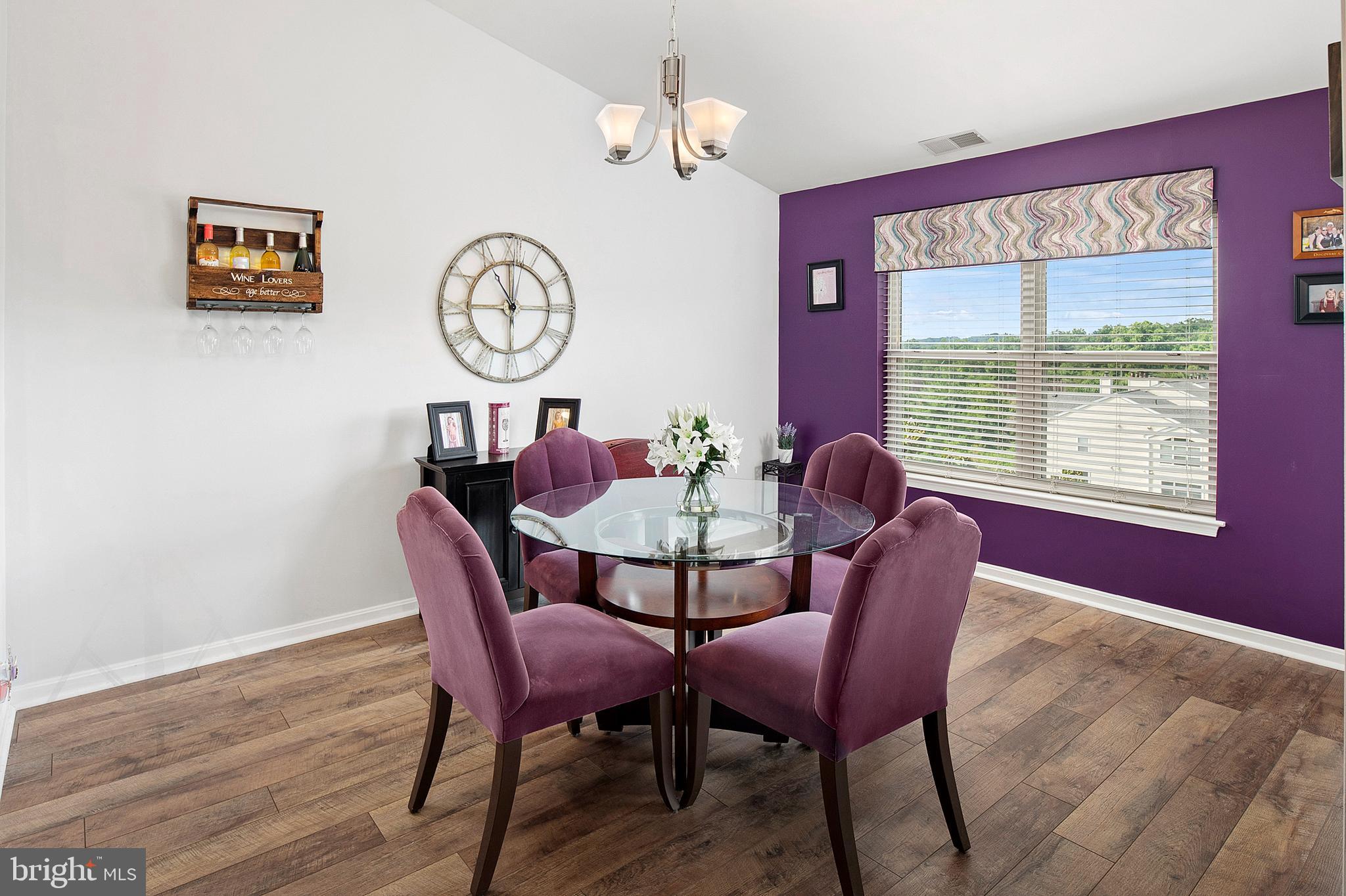 RIVERCHASE CONDOS - Residential