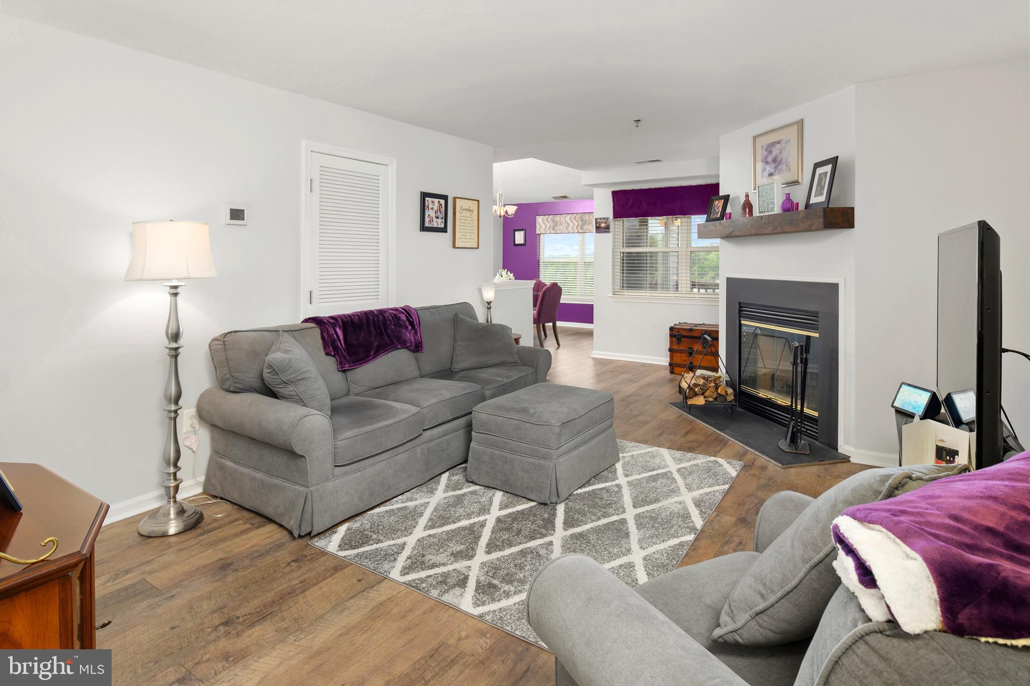 RIVERCHASE CONDOS - Residential