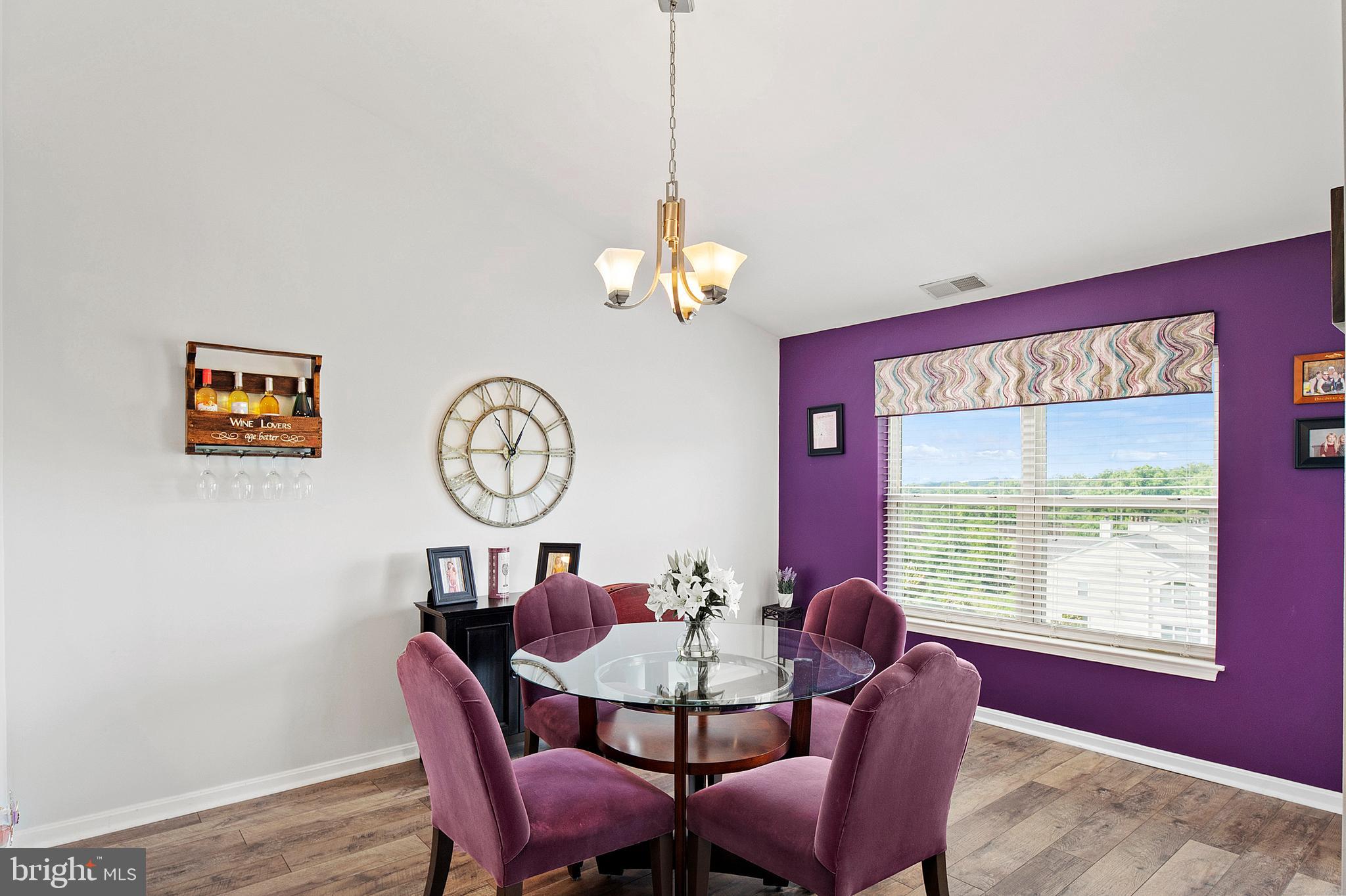 RIVERCHASE CONDOS - Residential