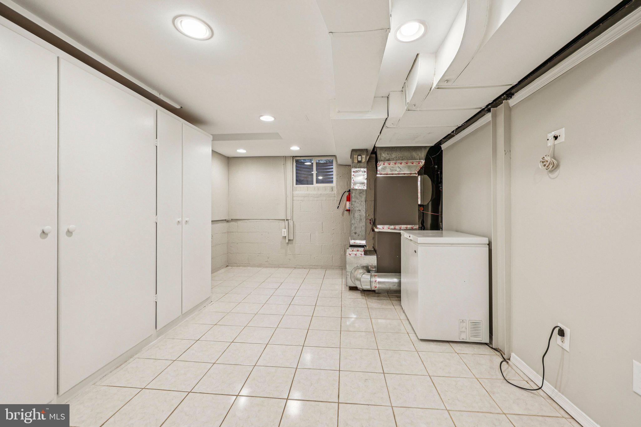 WOODACRES - Residential