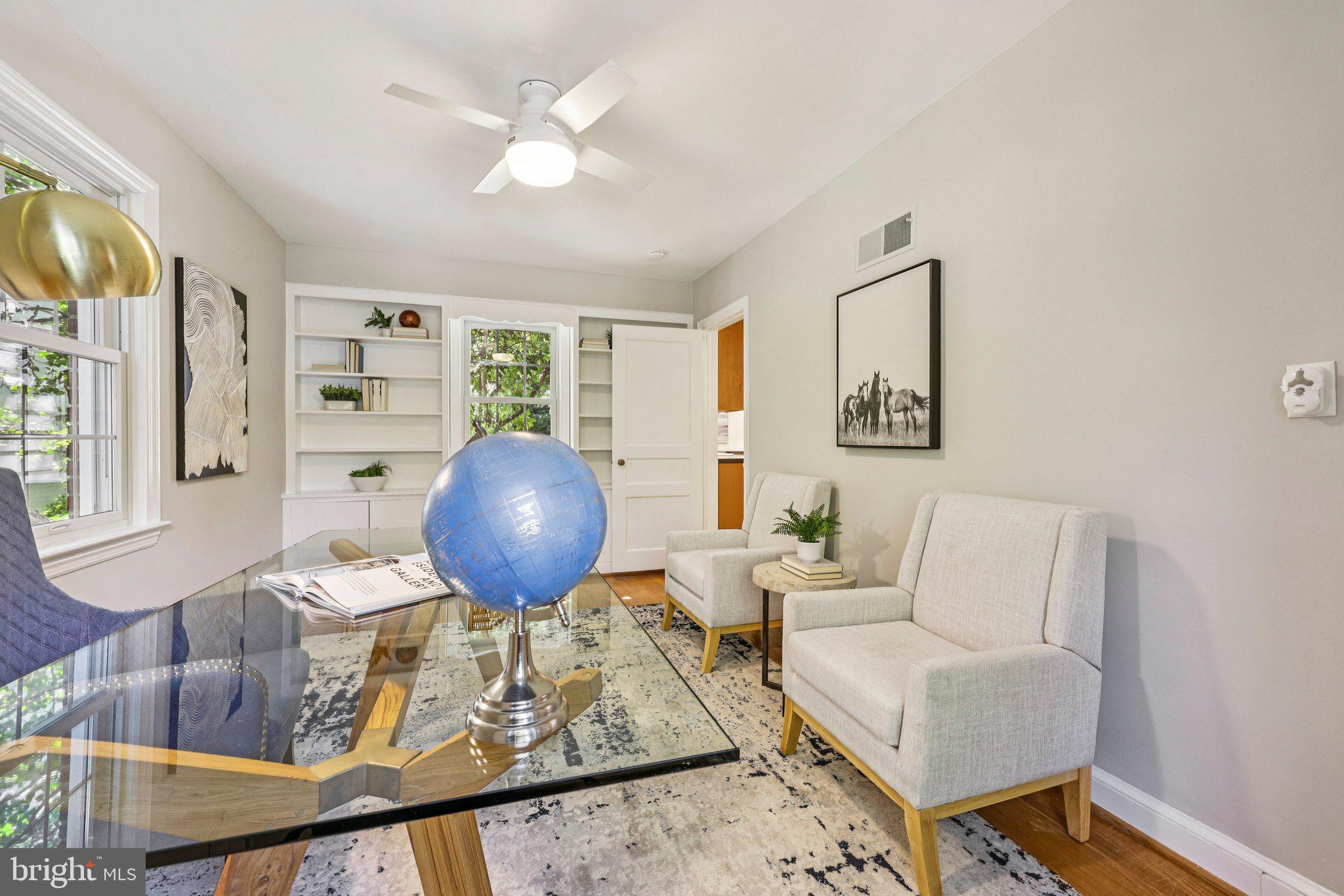 WOODACRES - Residential