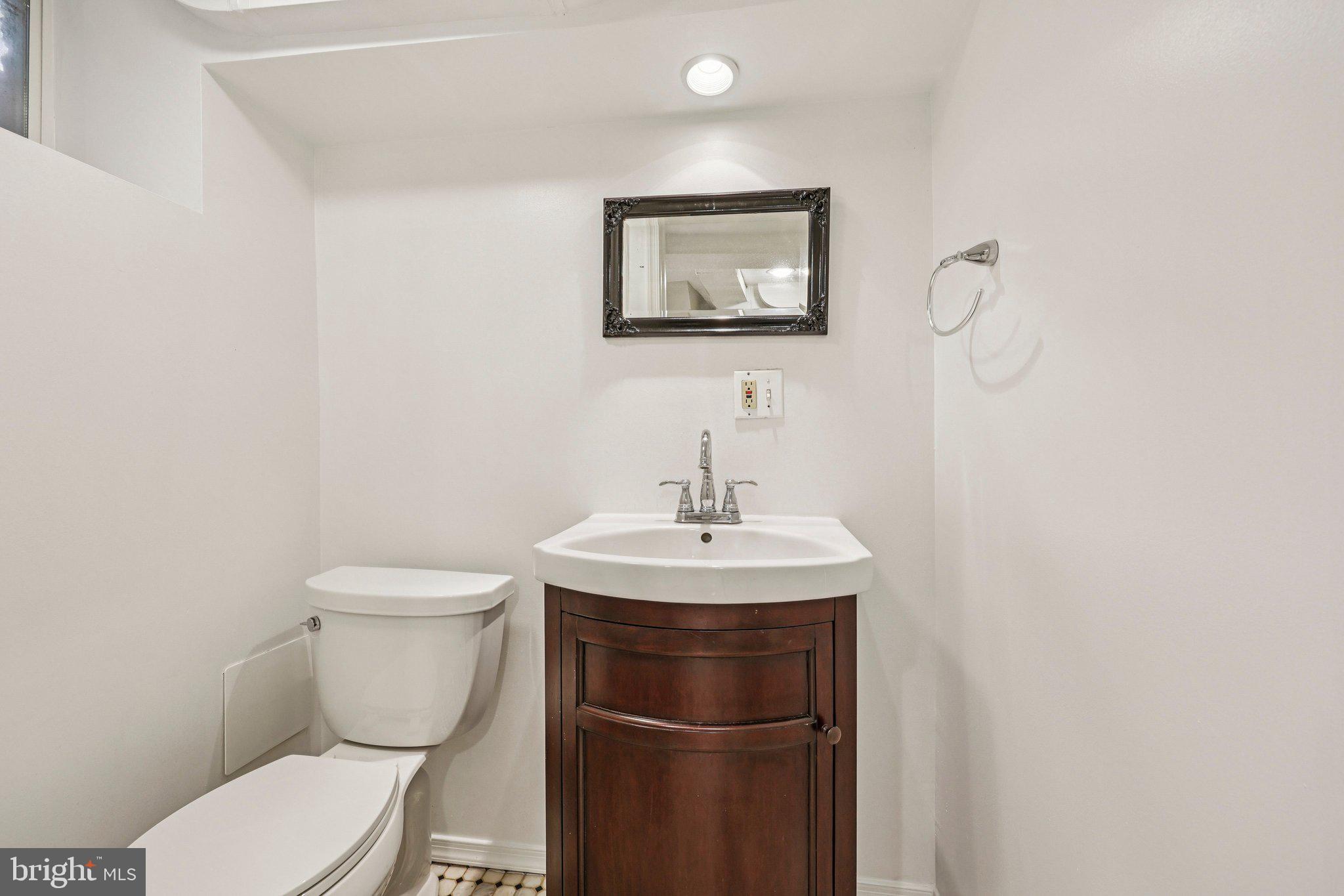 WOODACRES - Residential