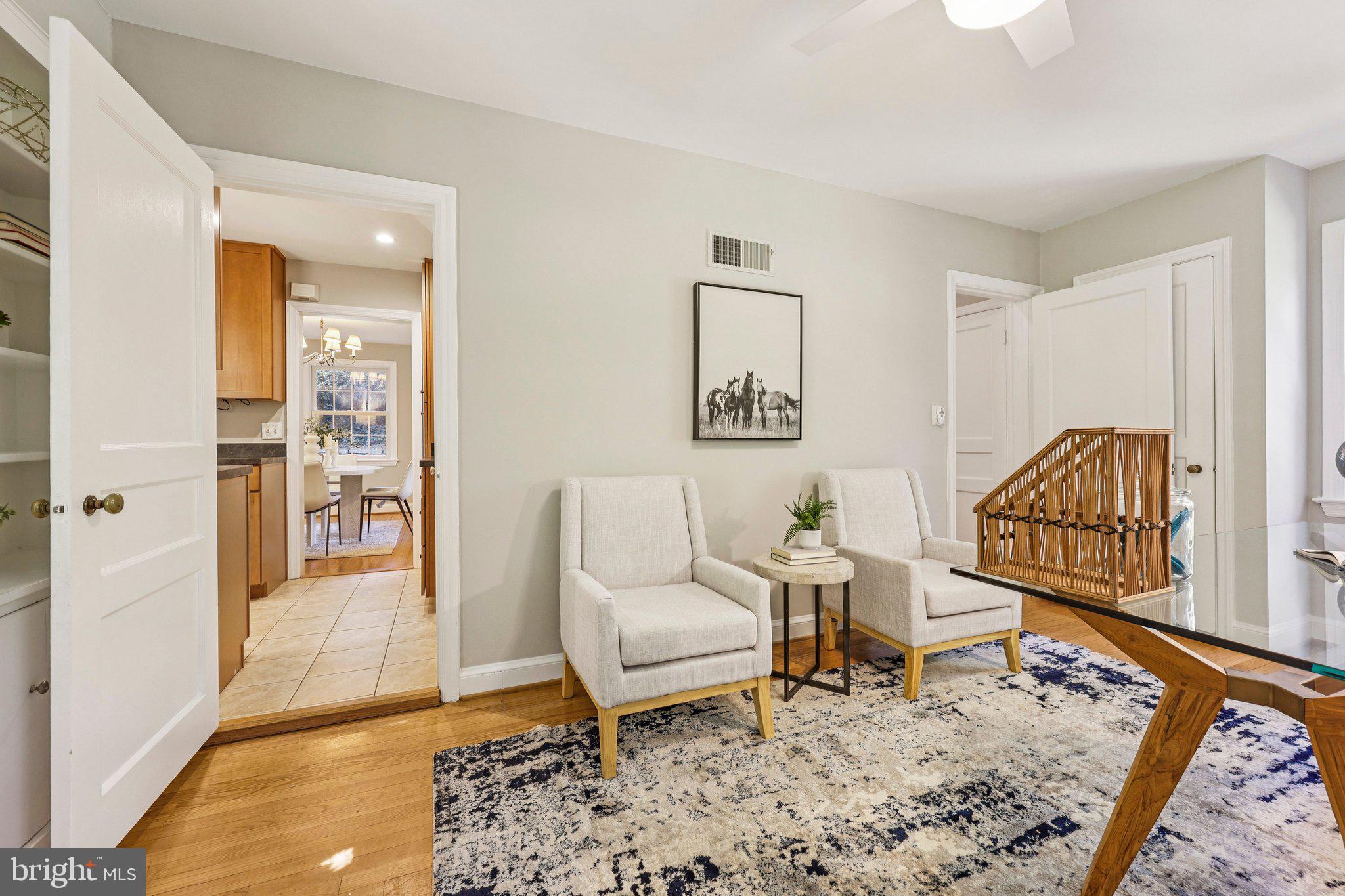 WOODACRES - Residential