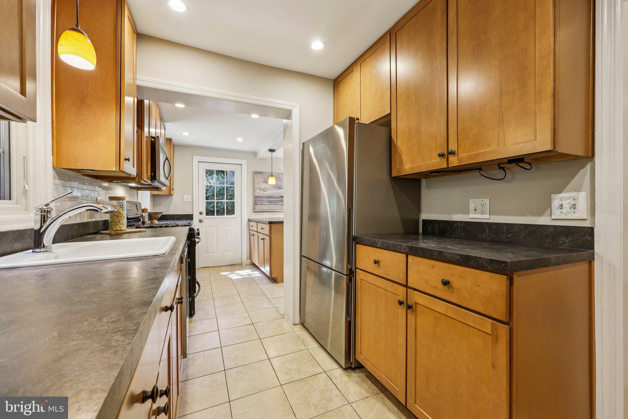 WOODACRES - Residential