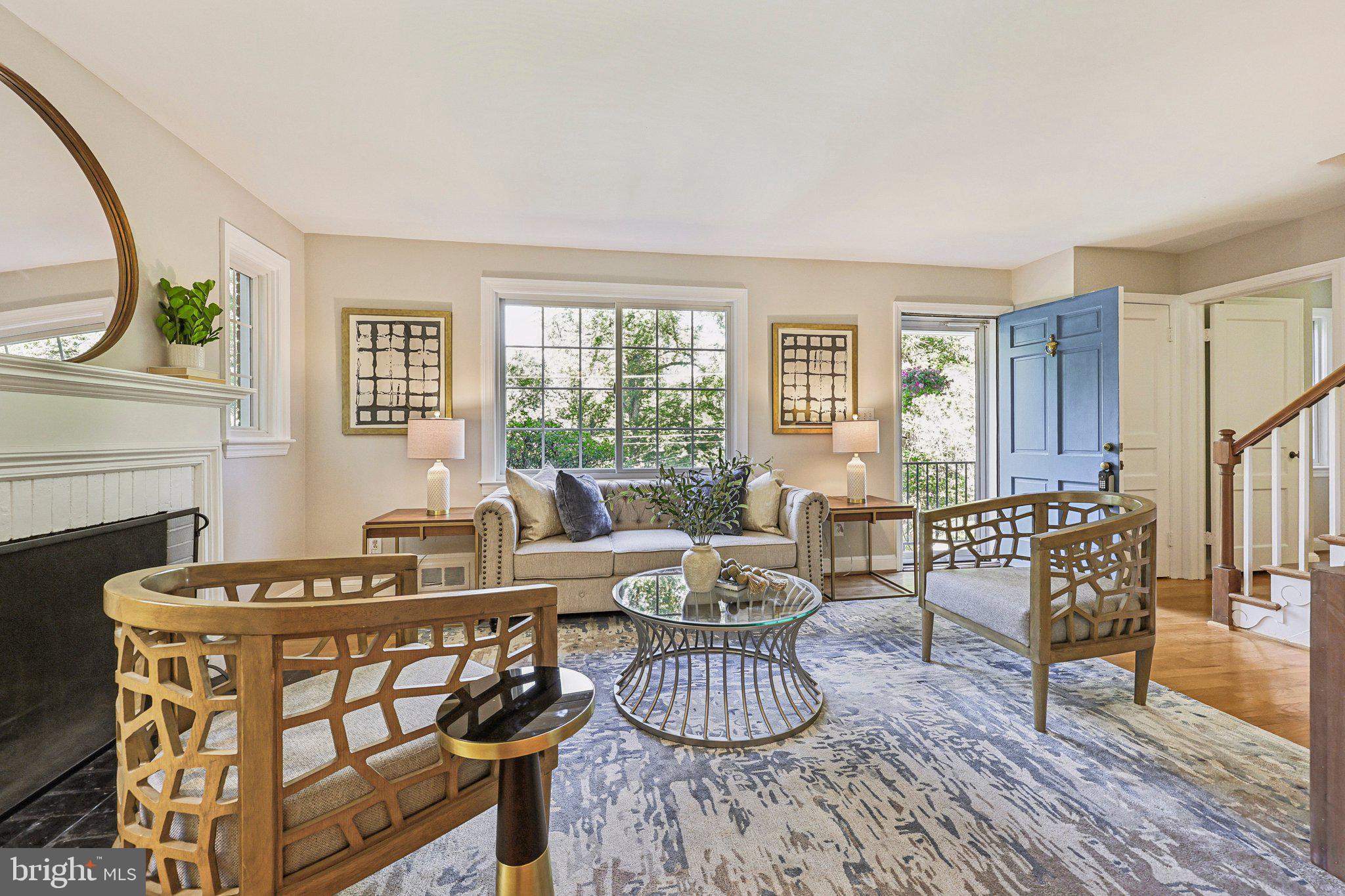 WOODACRES - Residential