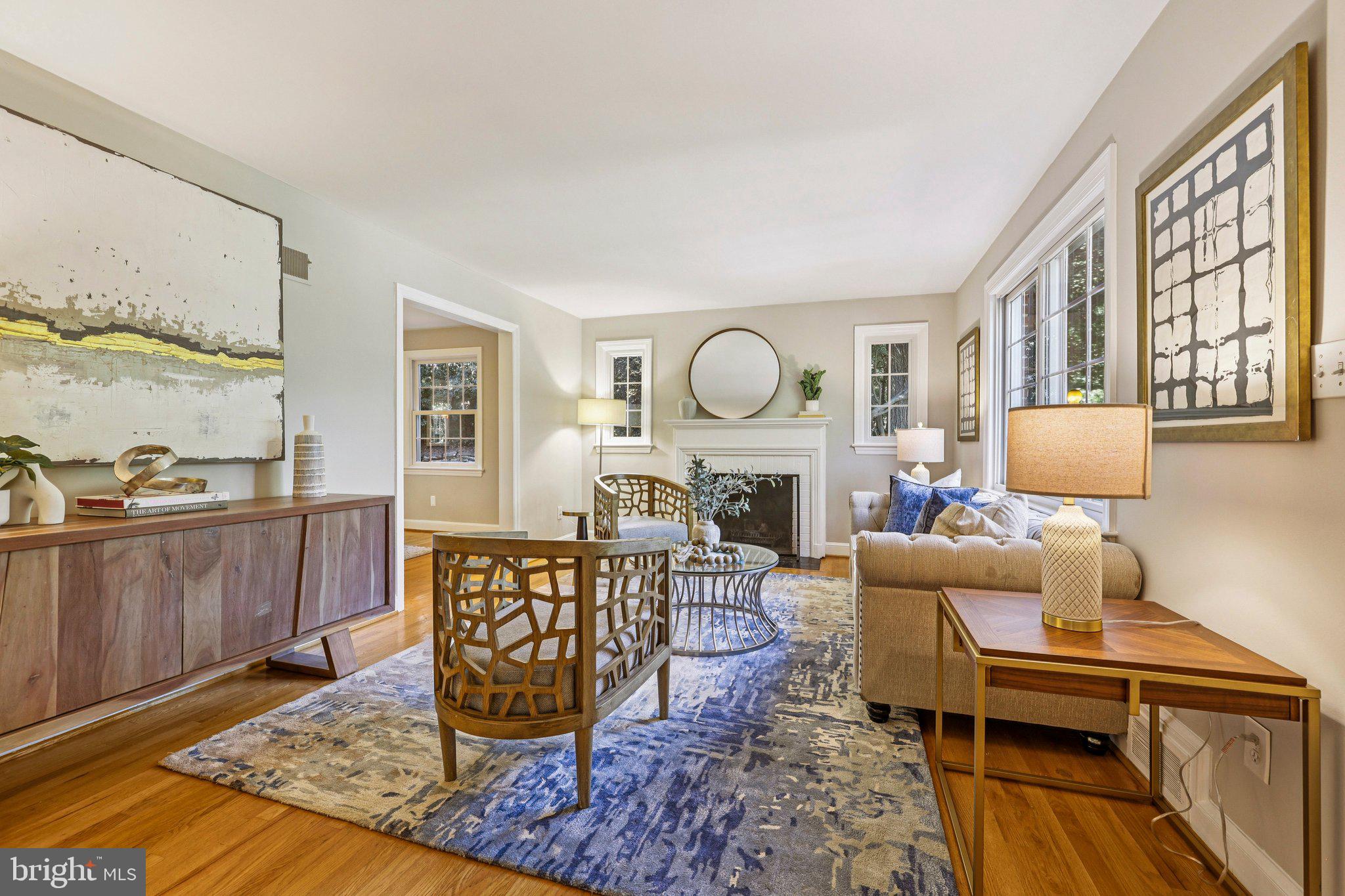 WOODACRES - Residential