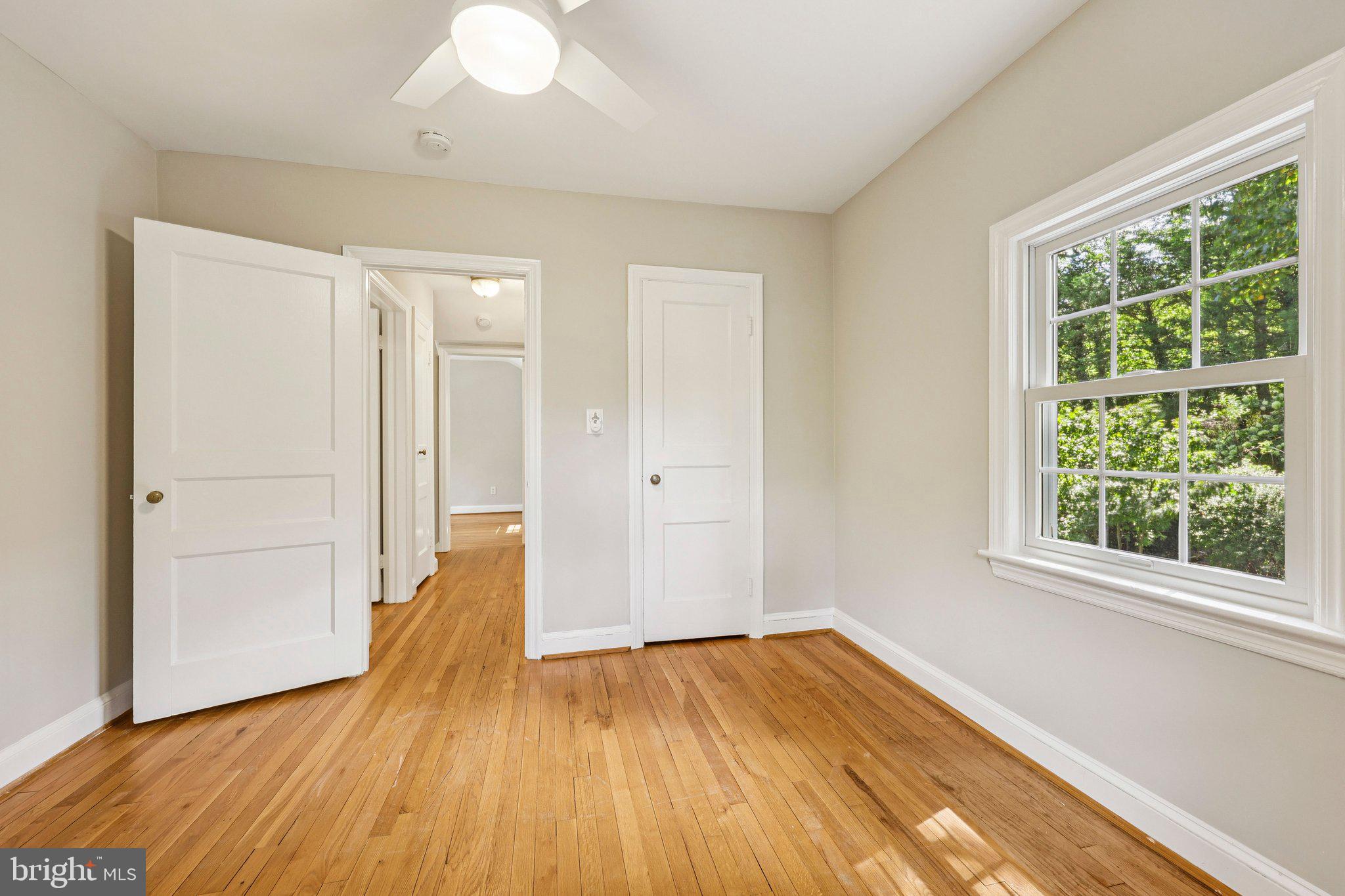 WOODACRES - Residential