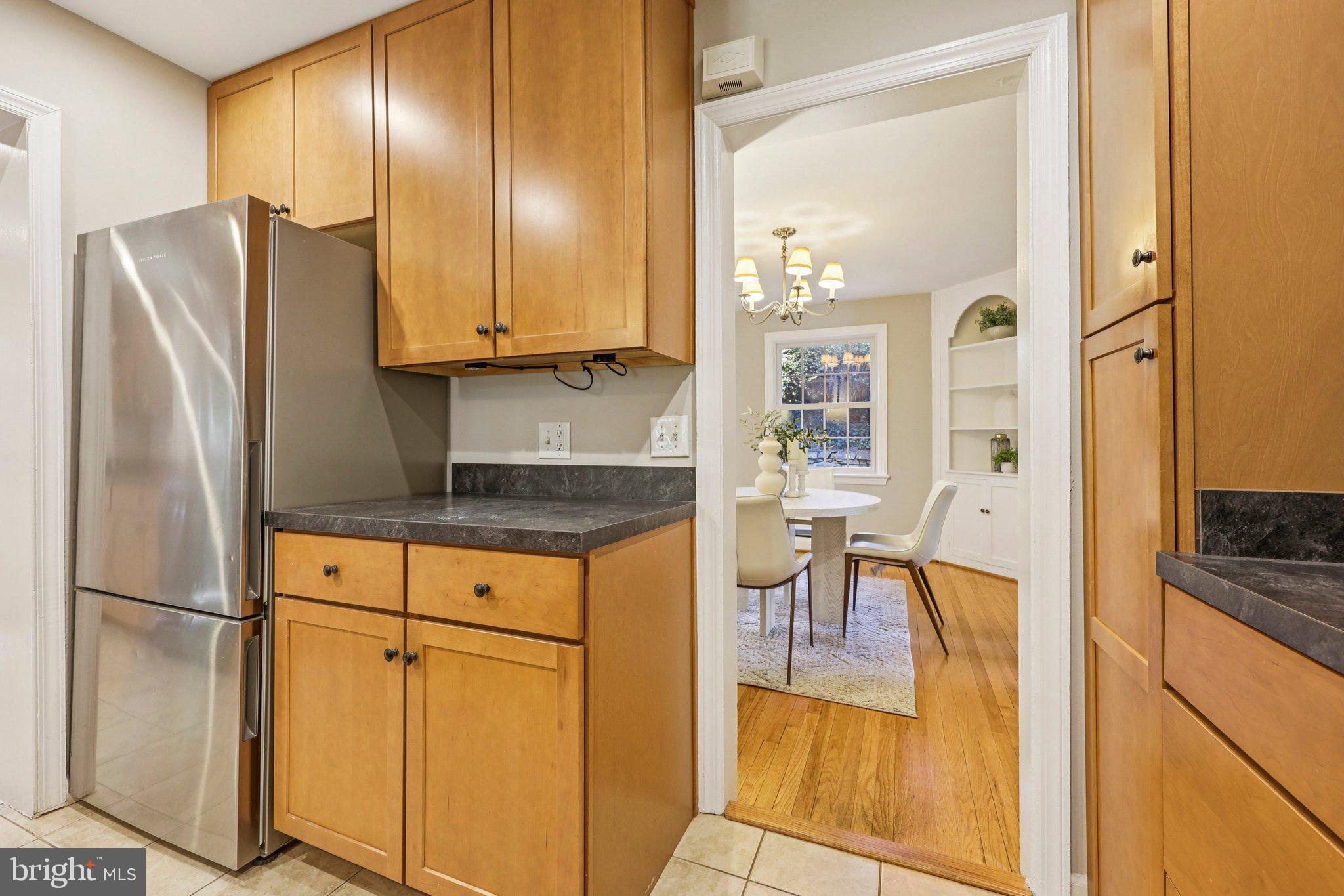 WOODACRES - Residential