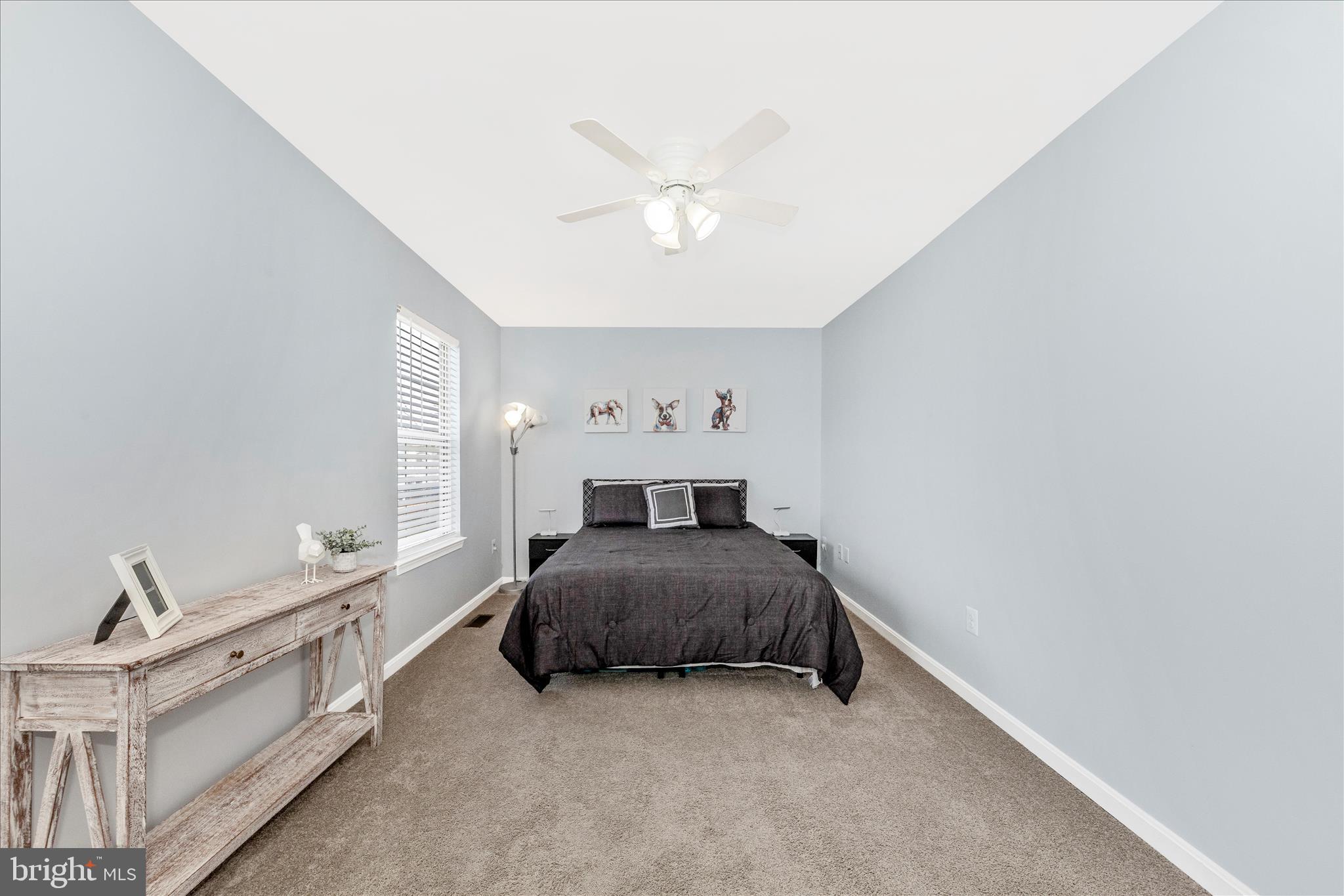 ROBIN MEADOWS - Residential