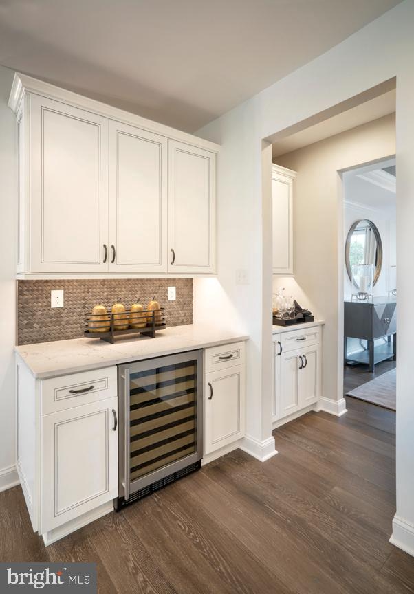 STRAWBERRY HILLS - Residential