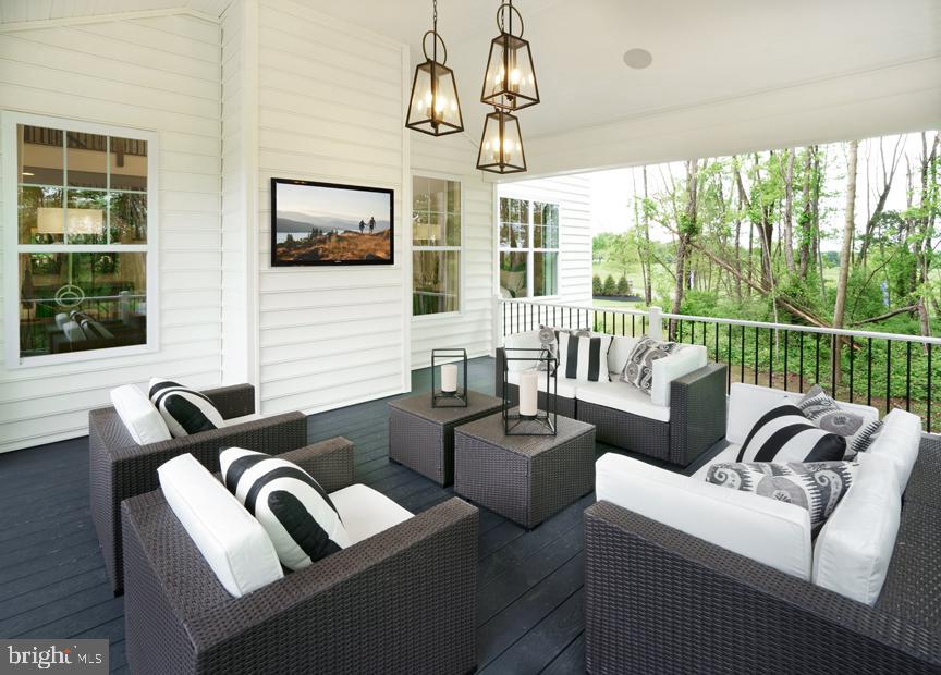 STRAWBERRY HILLS - Residential