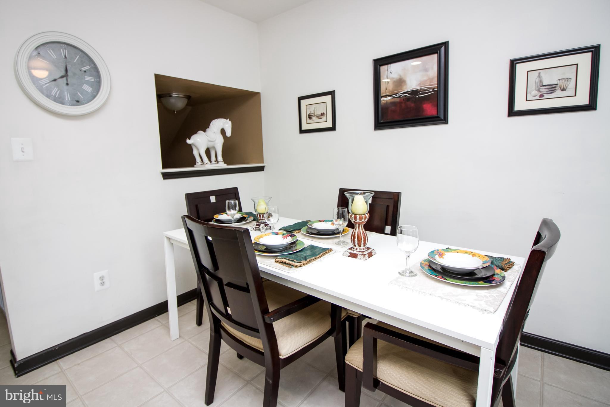 LAKELAND PLACE - Residential