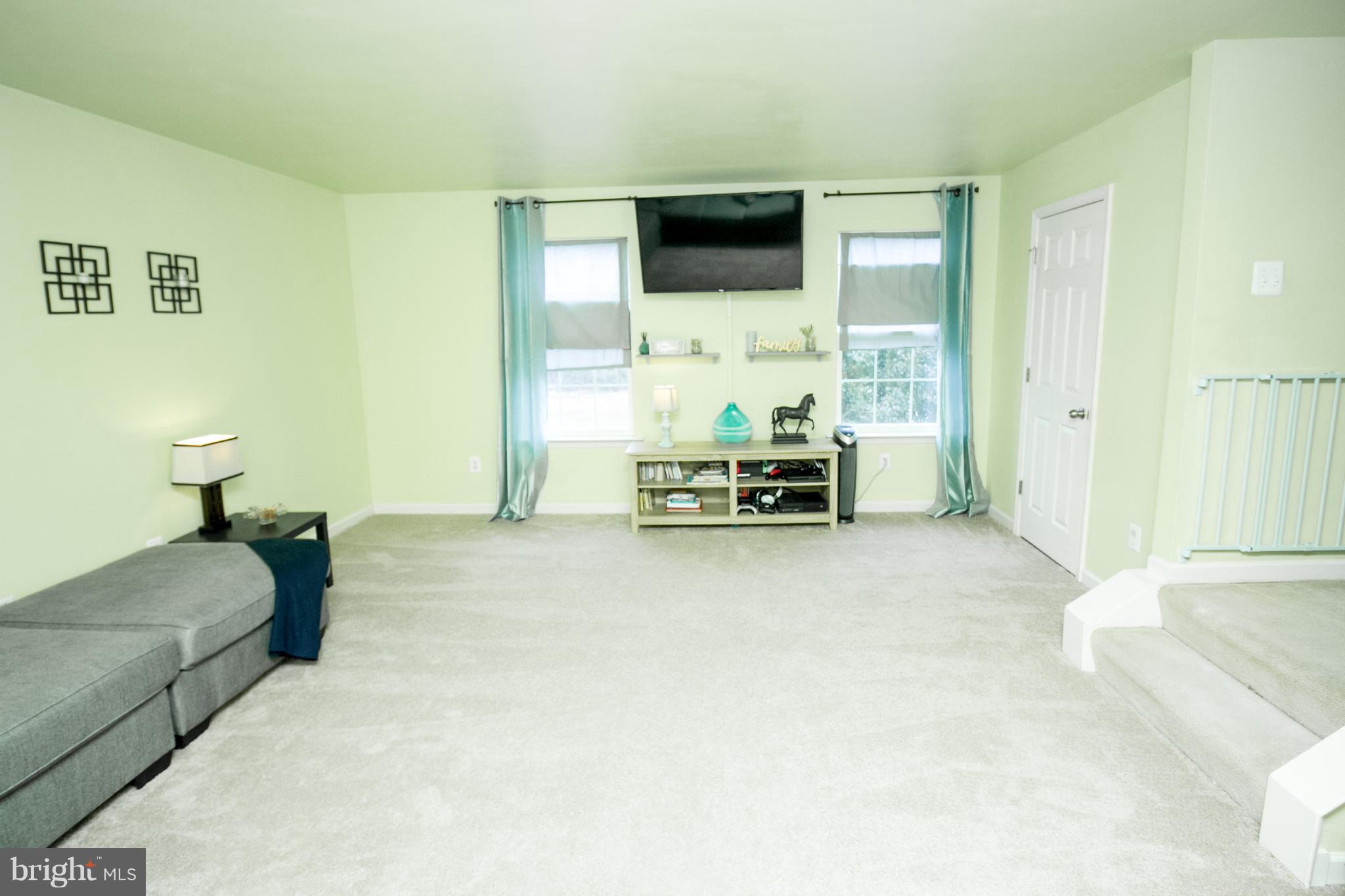 LAKELAND PLACE - Residential