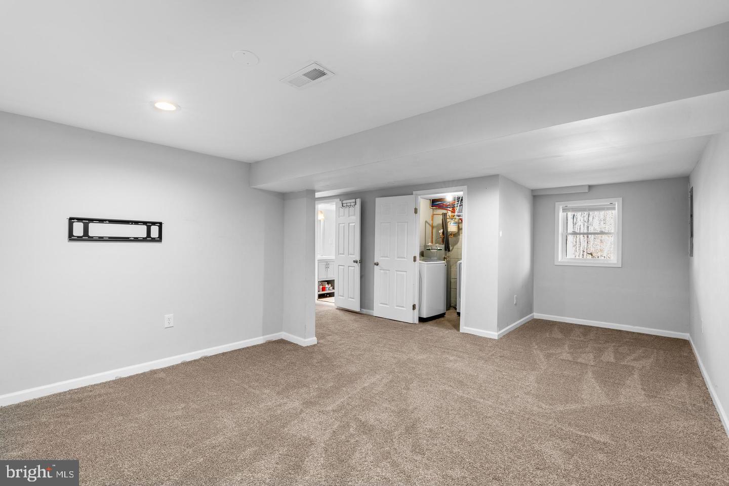 PLEASANT SPRINGS - Residential