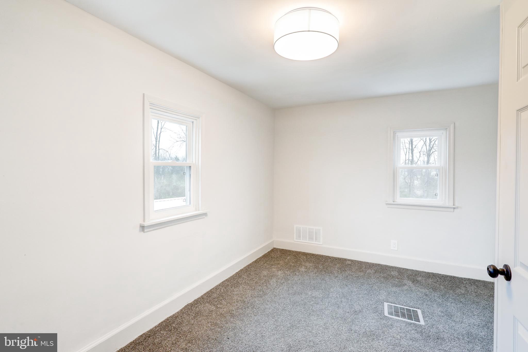 GREENBRIAR ROAD - Residential