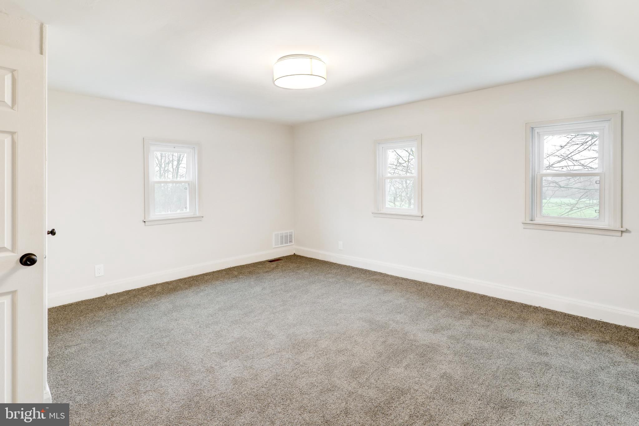 GREENBRIAR ROAD - Residential