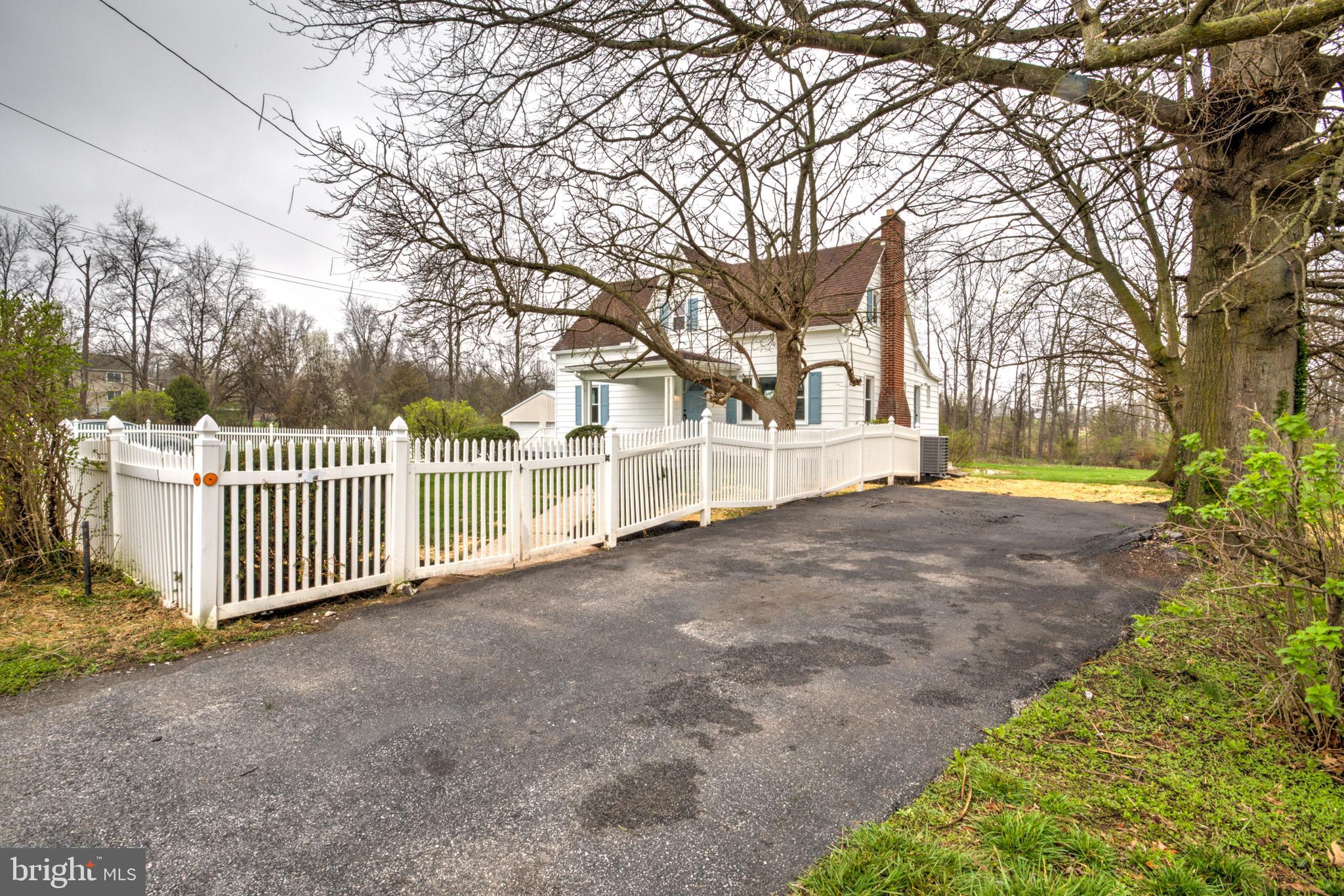 GREENBRIAR ROAD - Residential