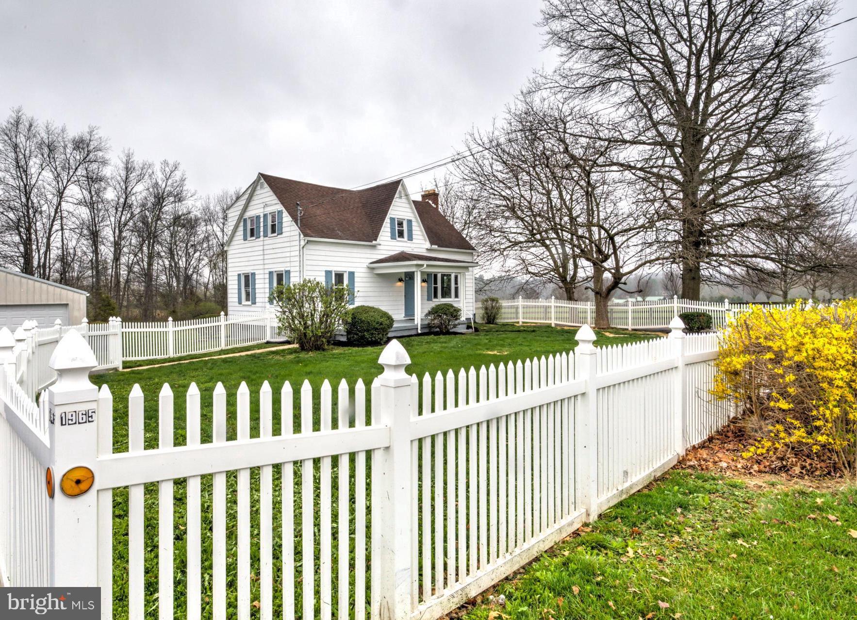 GREENBRIAR ROAD - Residential