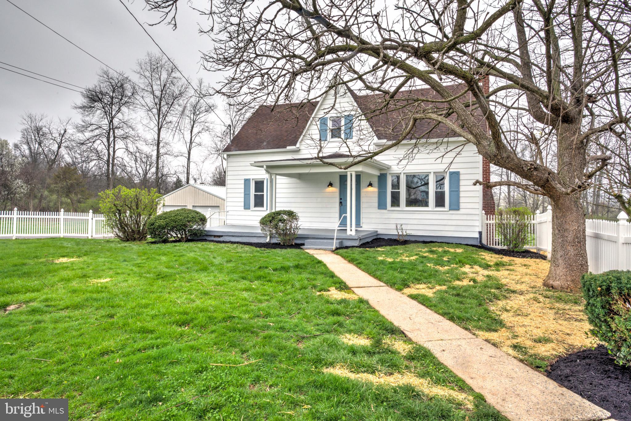 GREENBRIAR ROAD - Residential