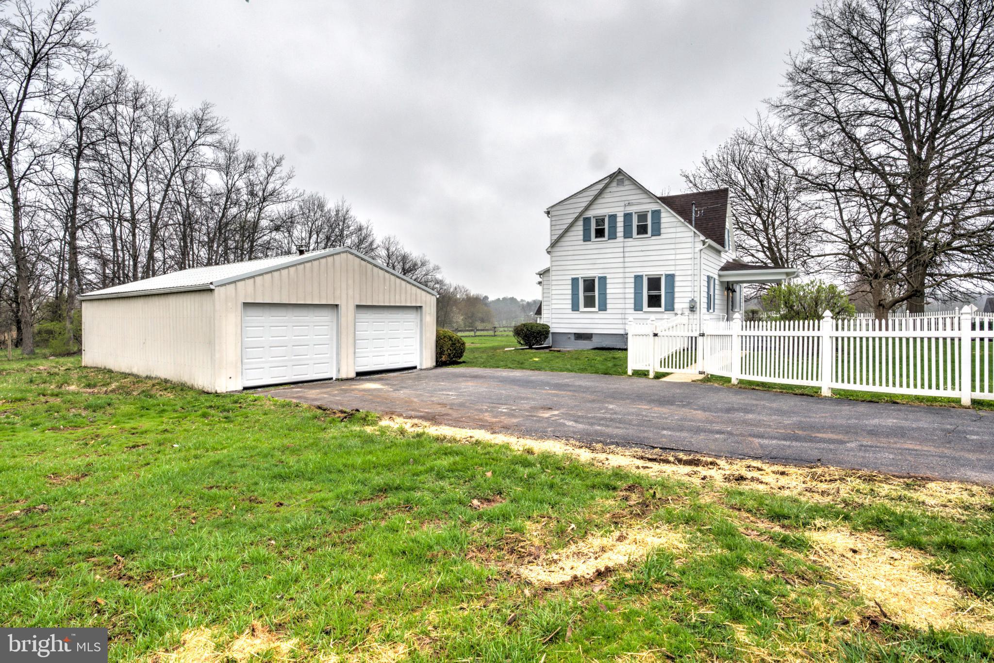 GREENBRIAR ROAD - Residential