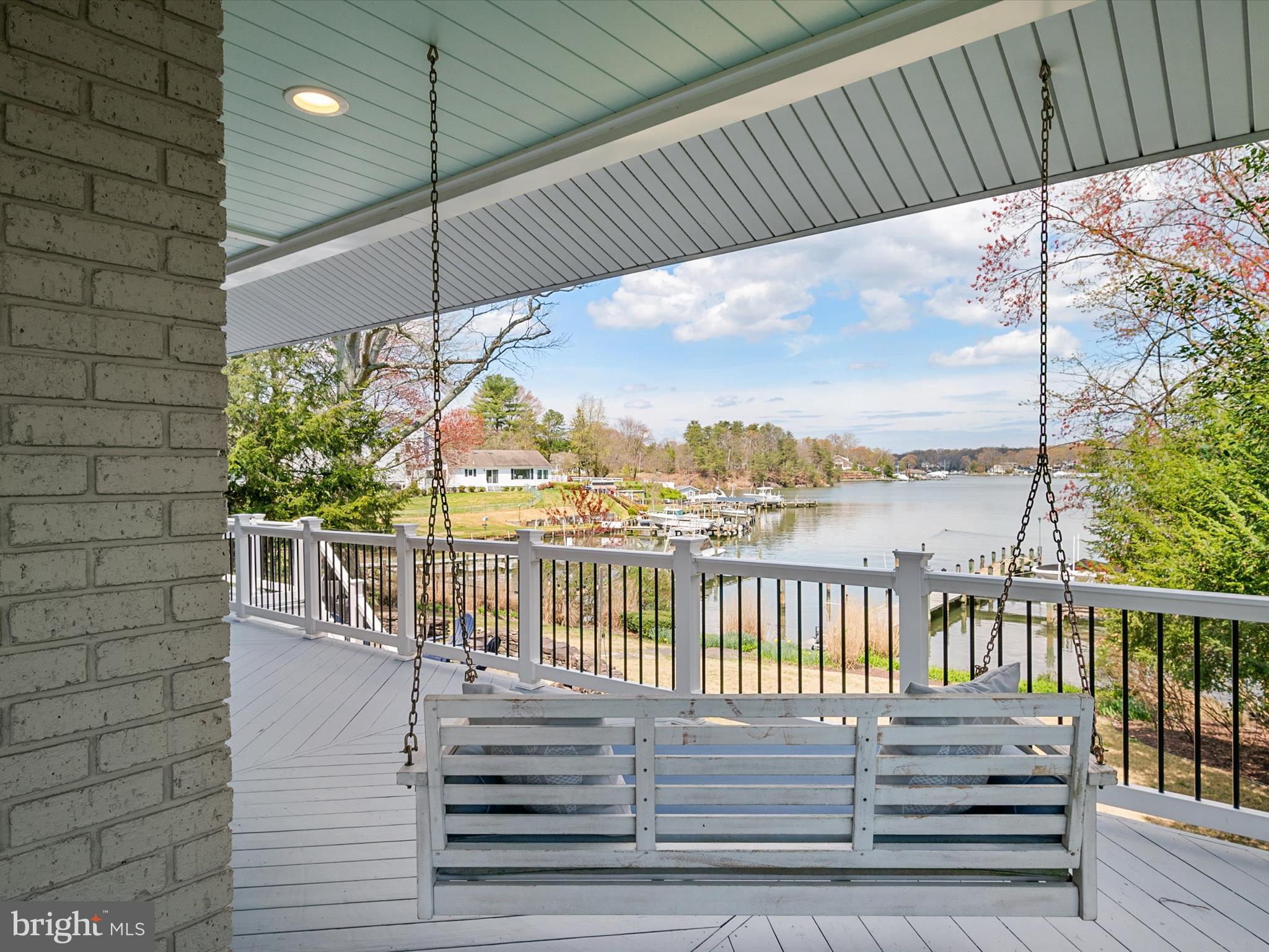 MAGOTHY BEACH - Residential