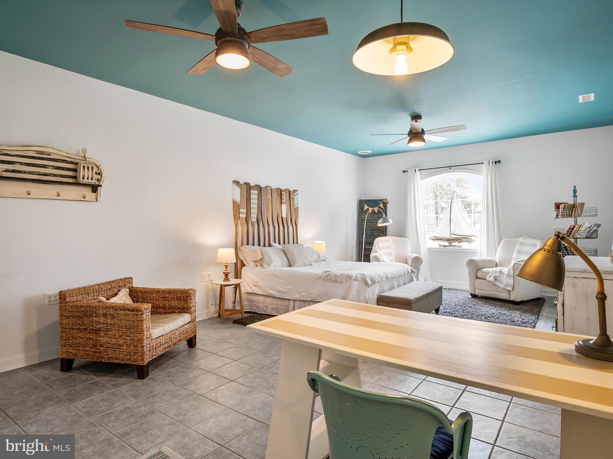 MAGOTHY BEACH - Residential