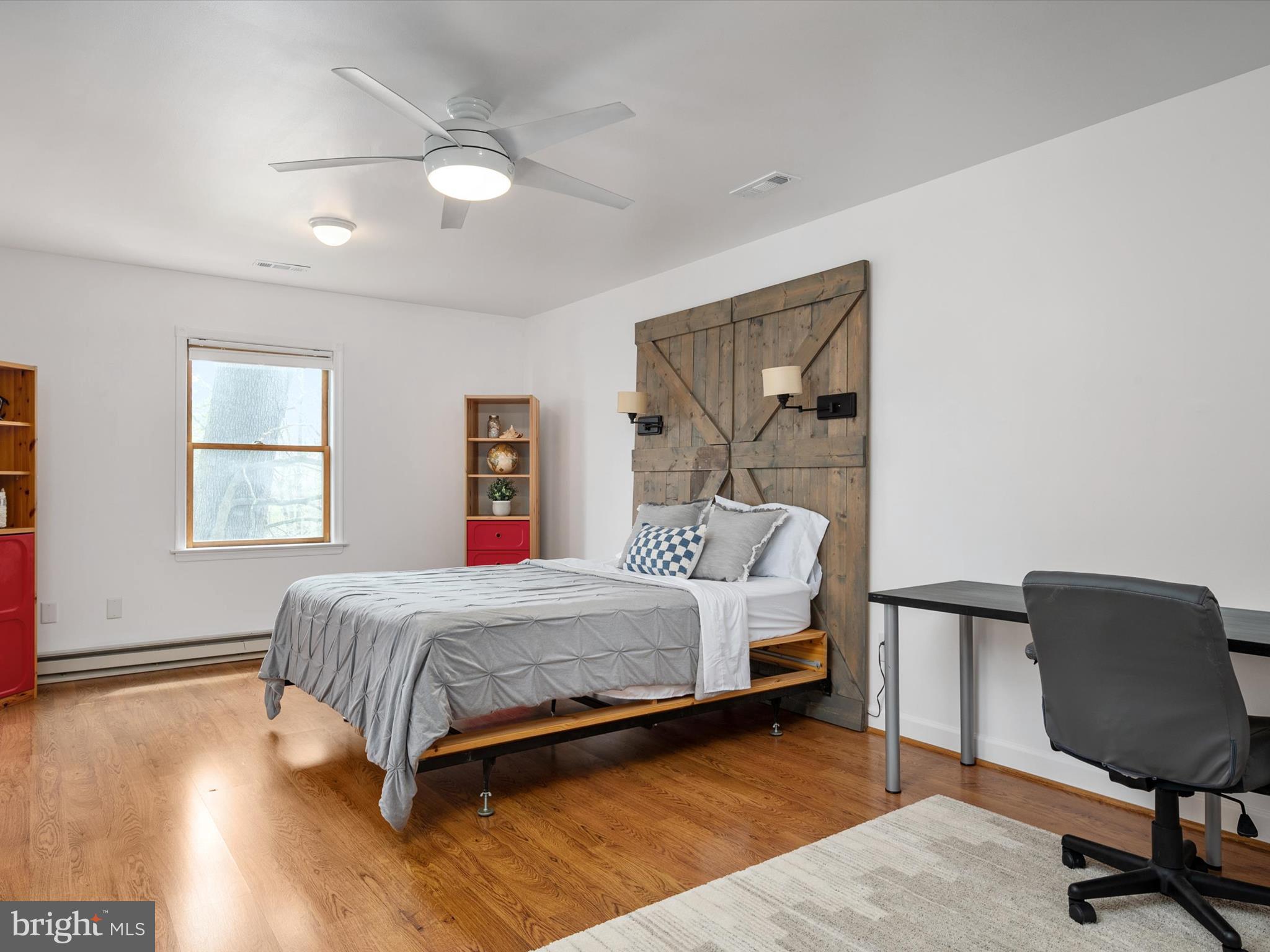 MAGOTHY BEACH - Residential