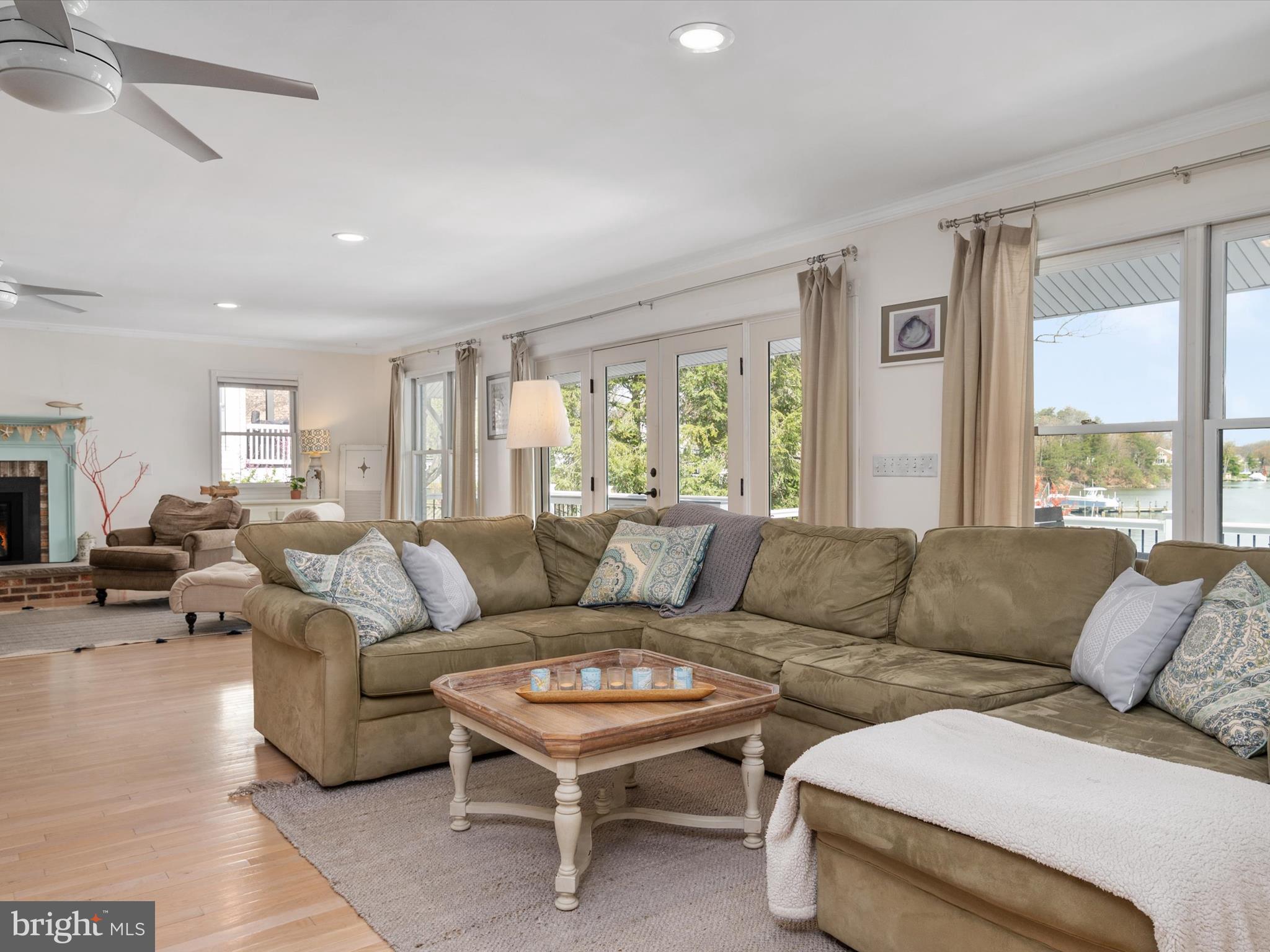 MAGOTHY BEACH - Residential