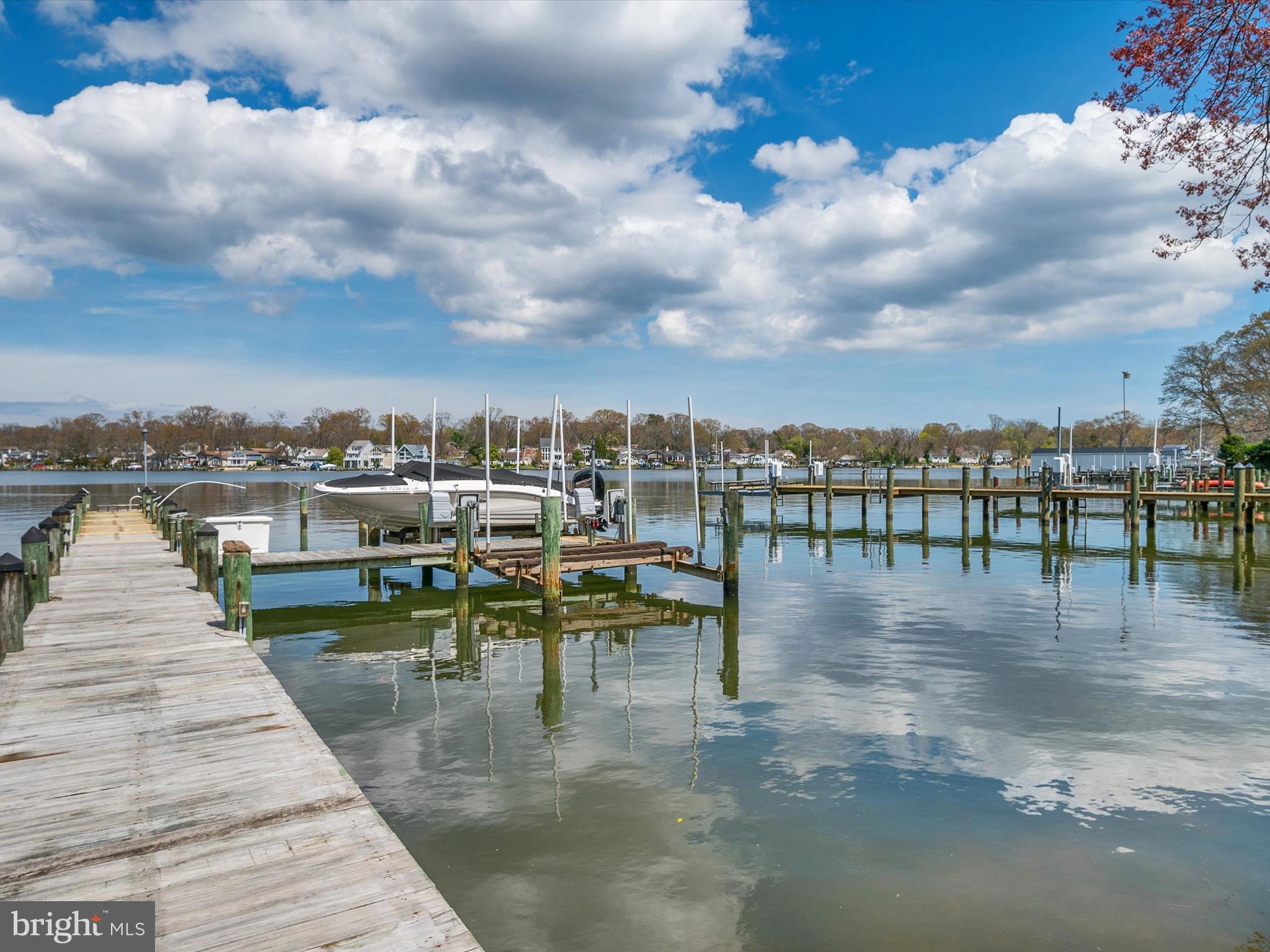 MAGOTHY BEACH - Residential