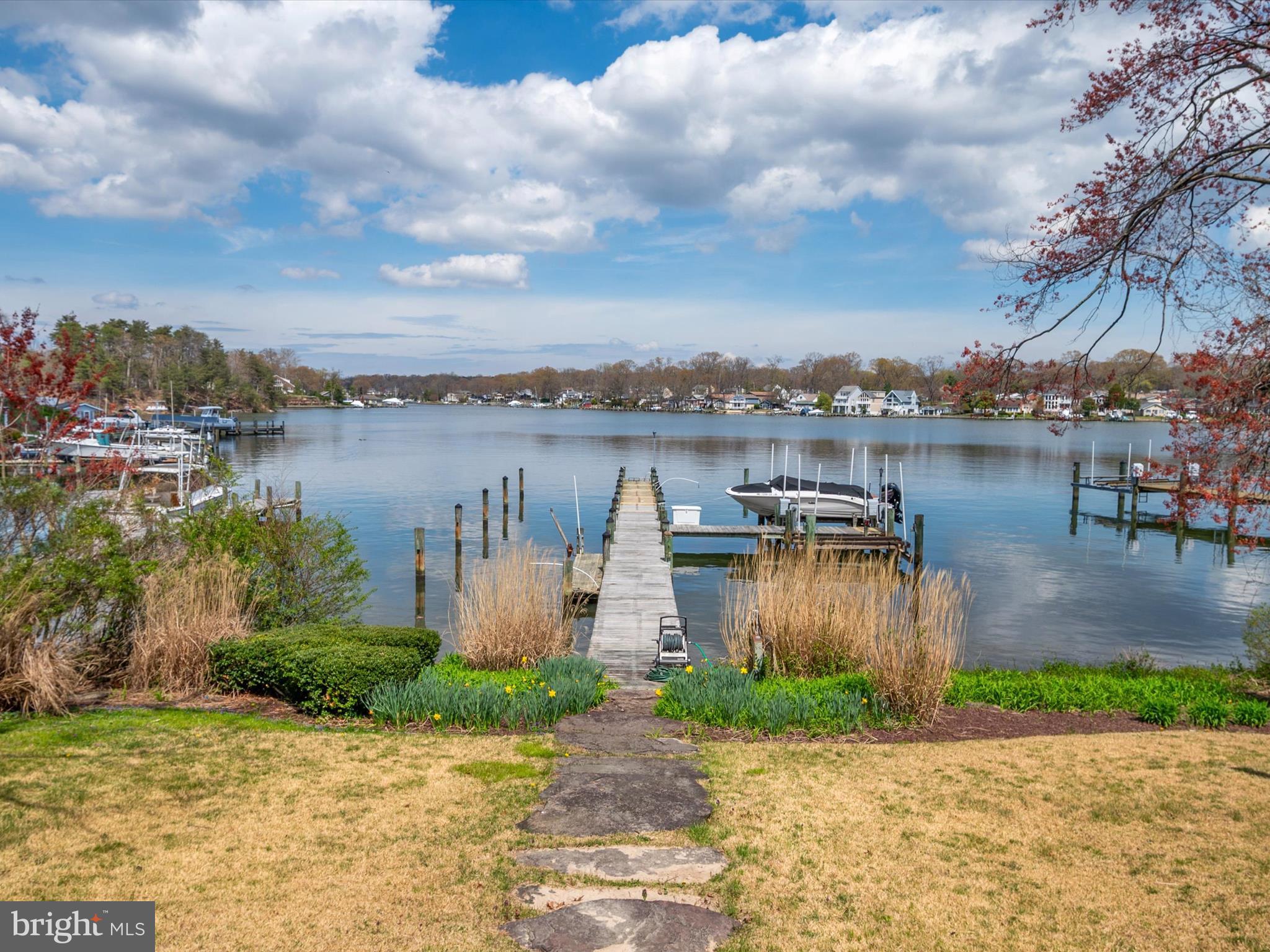 MAGOTHY BEACH - Residential