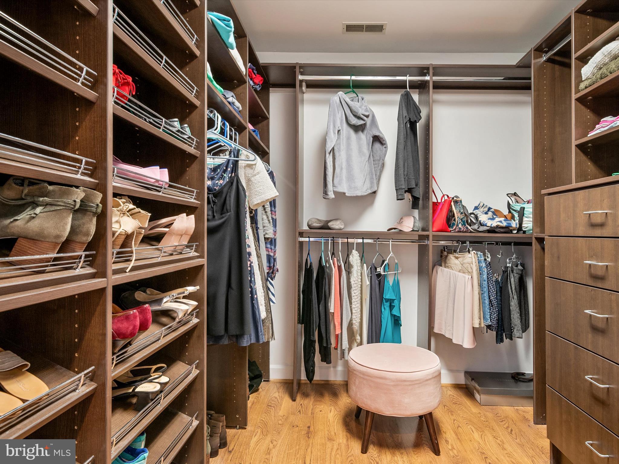 MAGOTHY BEACH - Residential