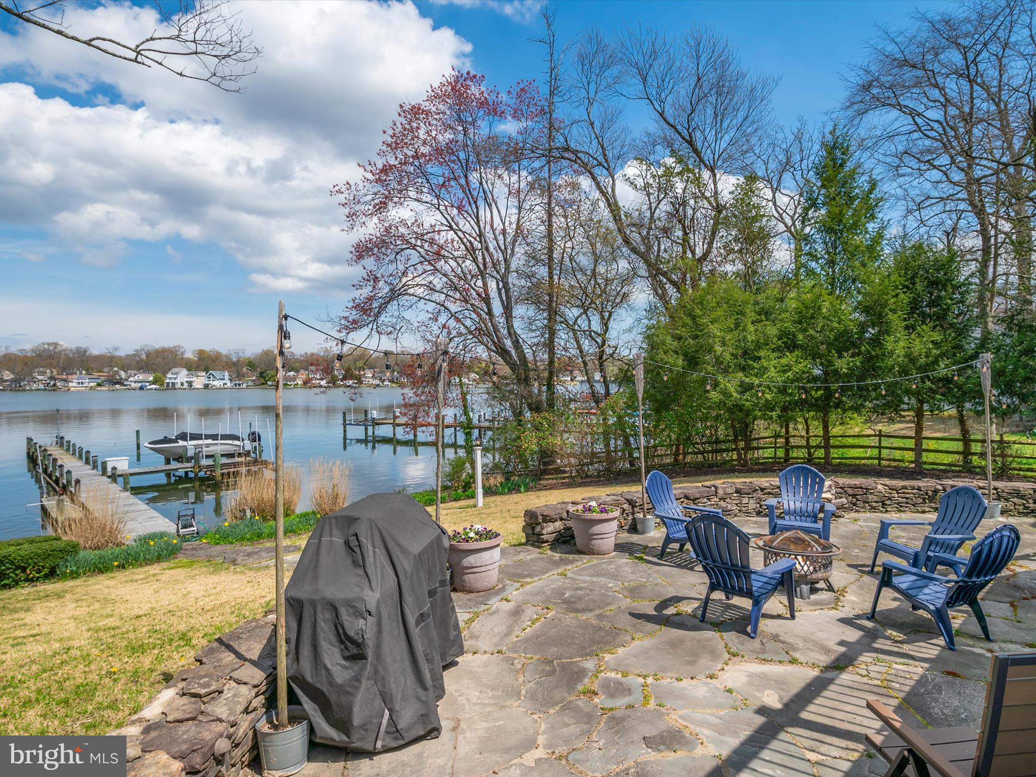 MAGOTHY BEACH - Residential