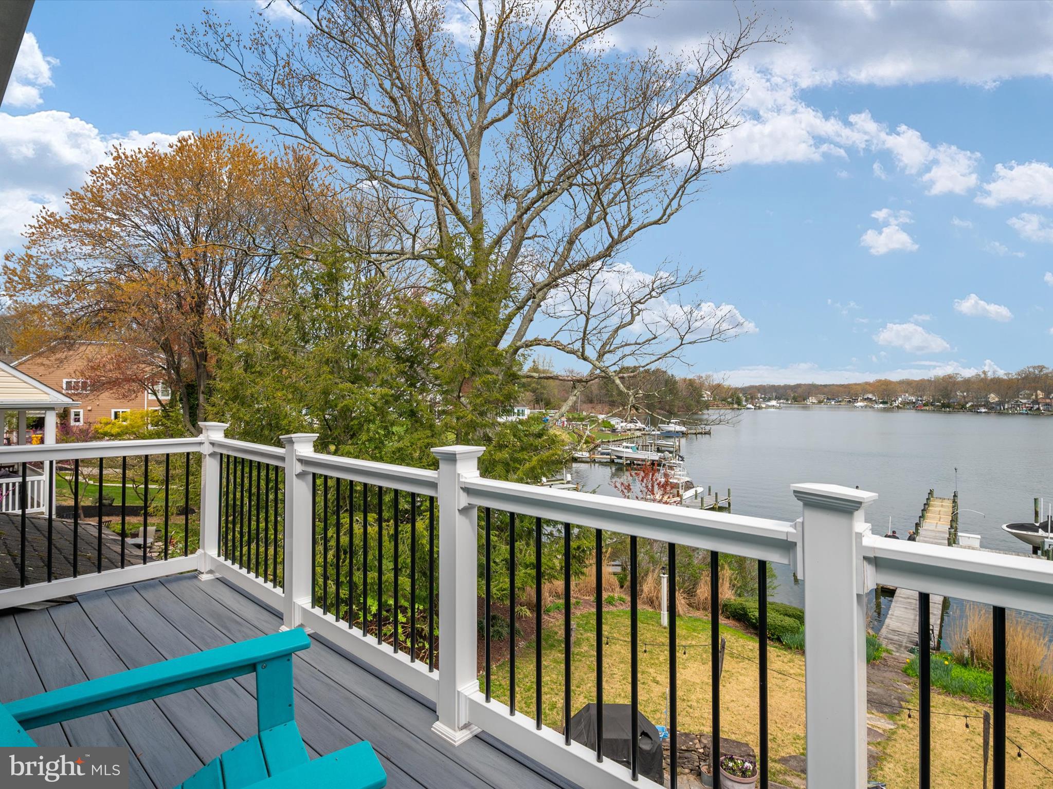 MAGOTHY BEACH - Residential