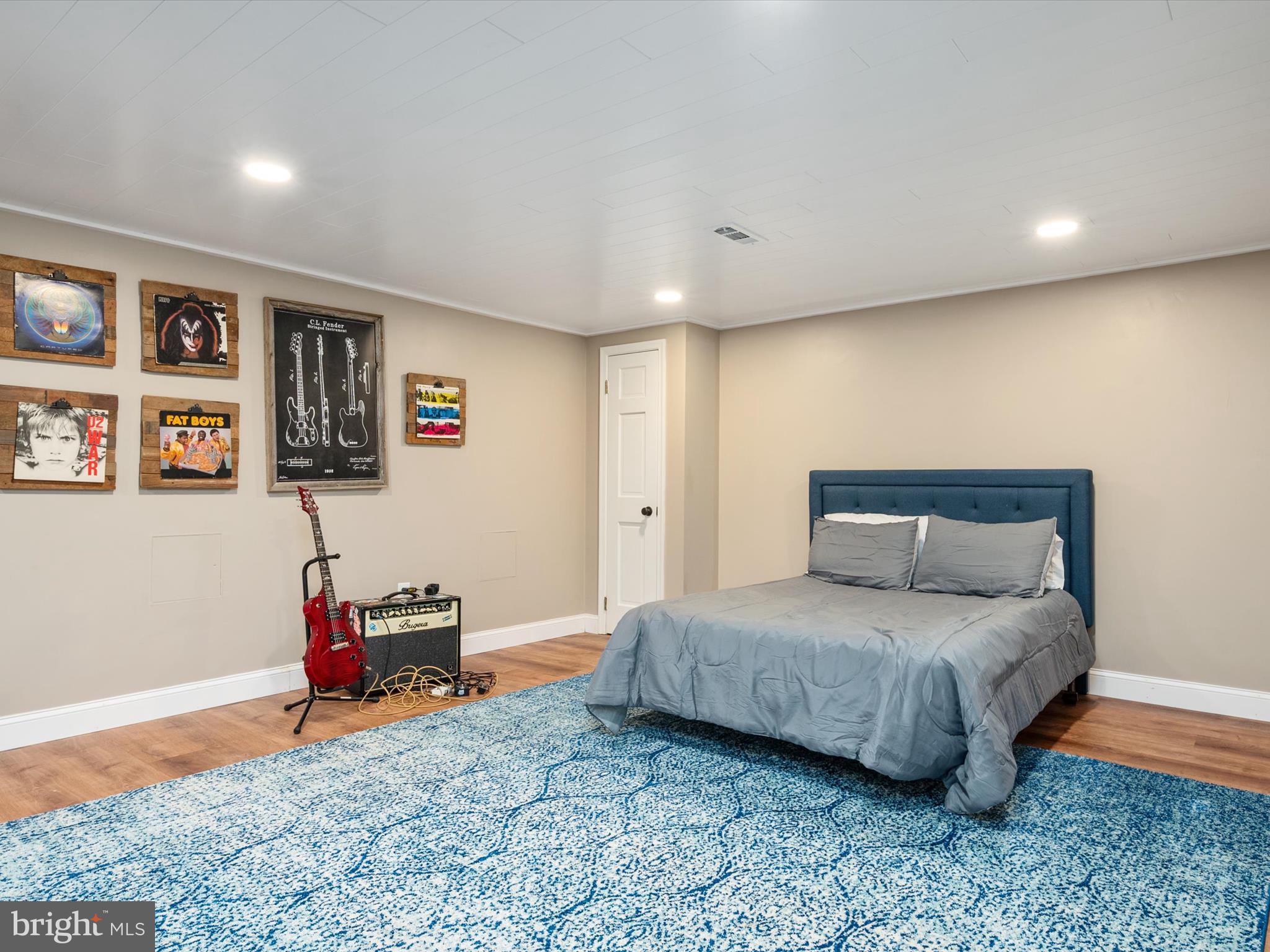 MAGOTHY BEACH - Residential