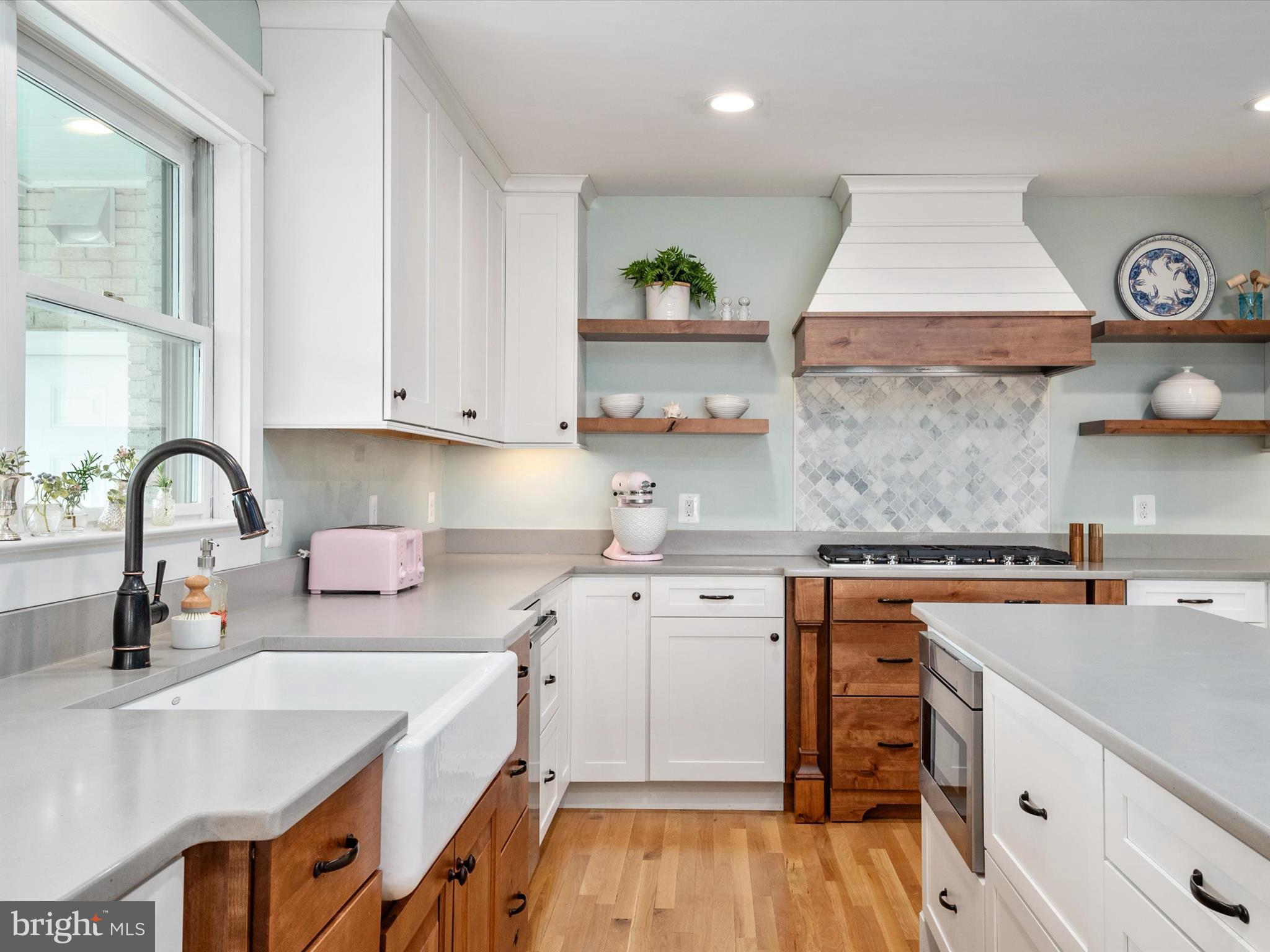 MAGOTHY BEACH - Residential