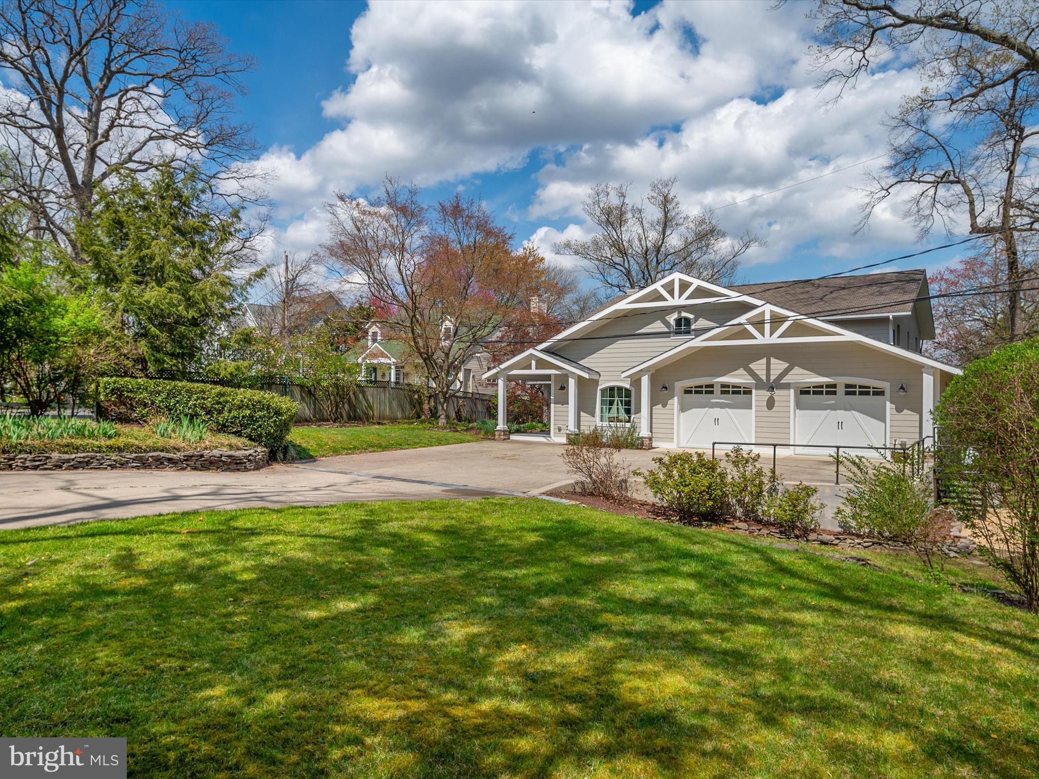 MAGOTHY BEACH - Residential