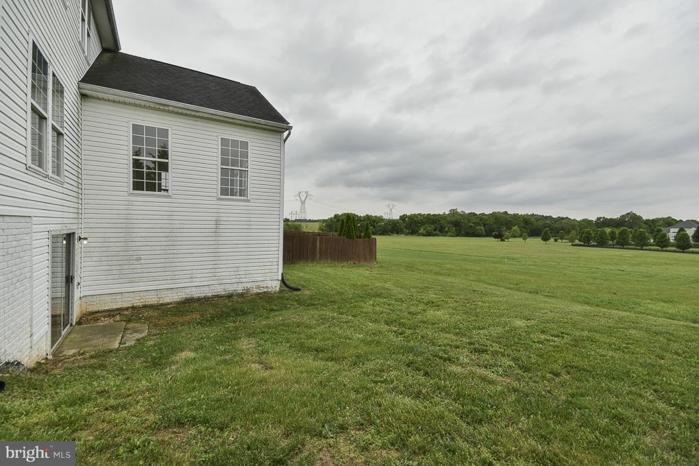 SPRUCE HILL ESTATES - Residential