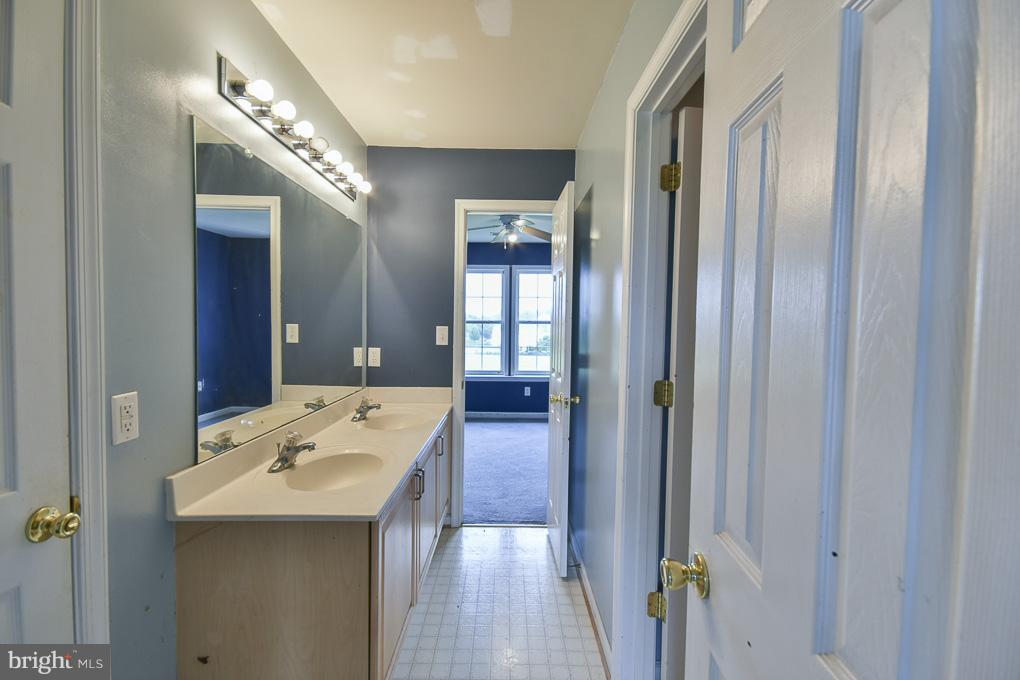 SPRUCE HILL ESTATES - Residential