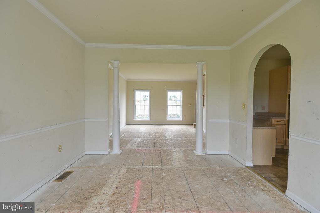 SPRUCE HILL ESTATES - Residential