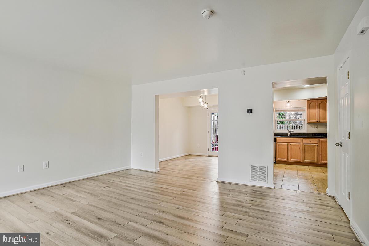 HUNTINGTON - Residential