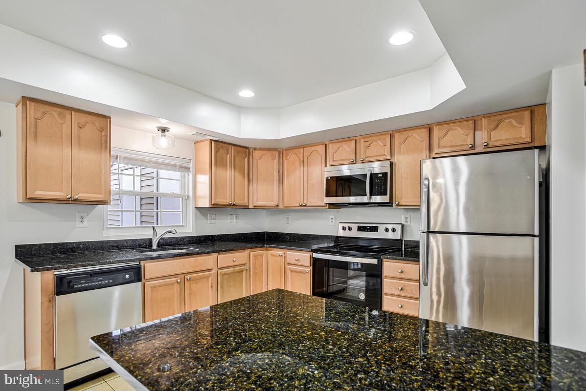 HUNTINGTON - Residential